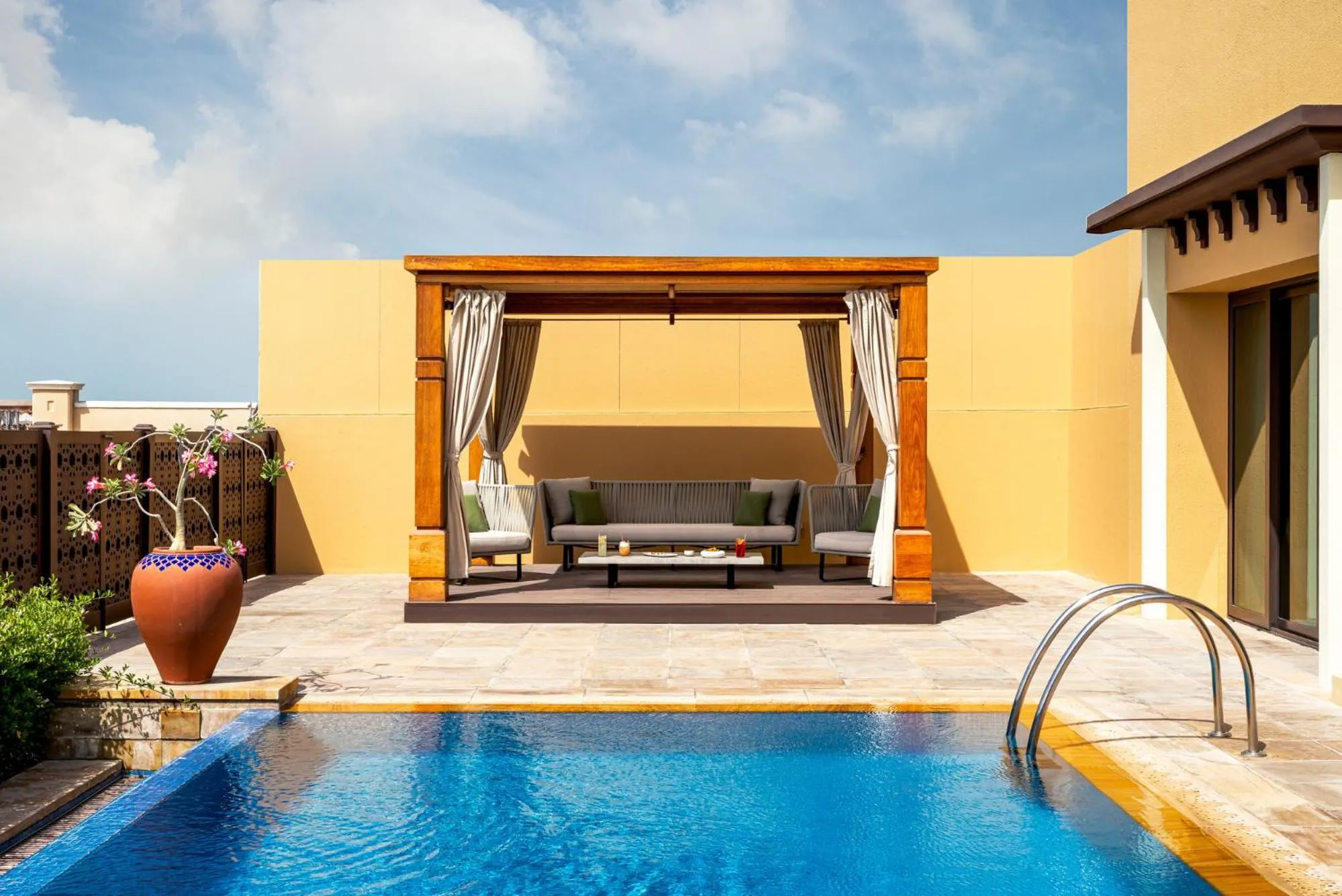 Swimming pool in Saadiyat Rotana Resort and Villas