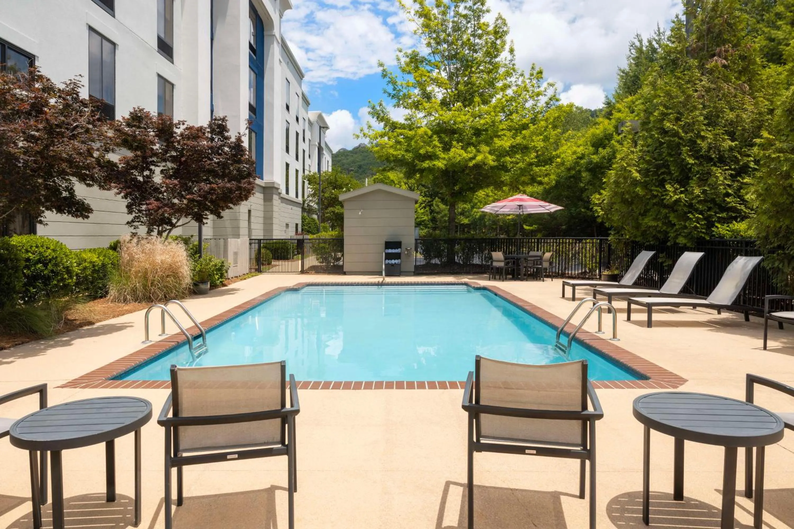 Pool view in Hampton Inn & Suites Birmingham/280 East-Eagle Point