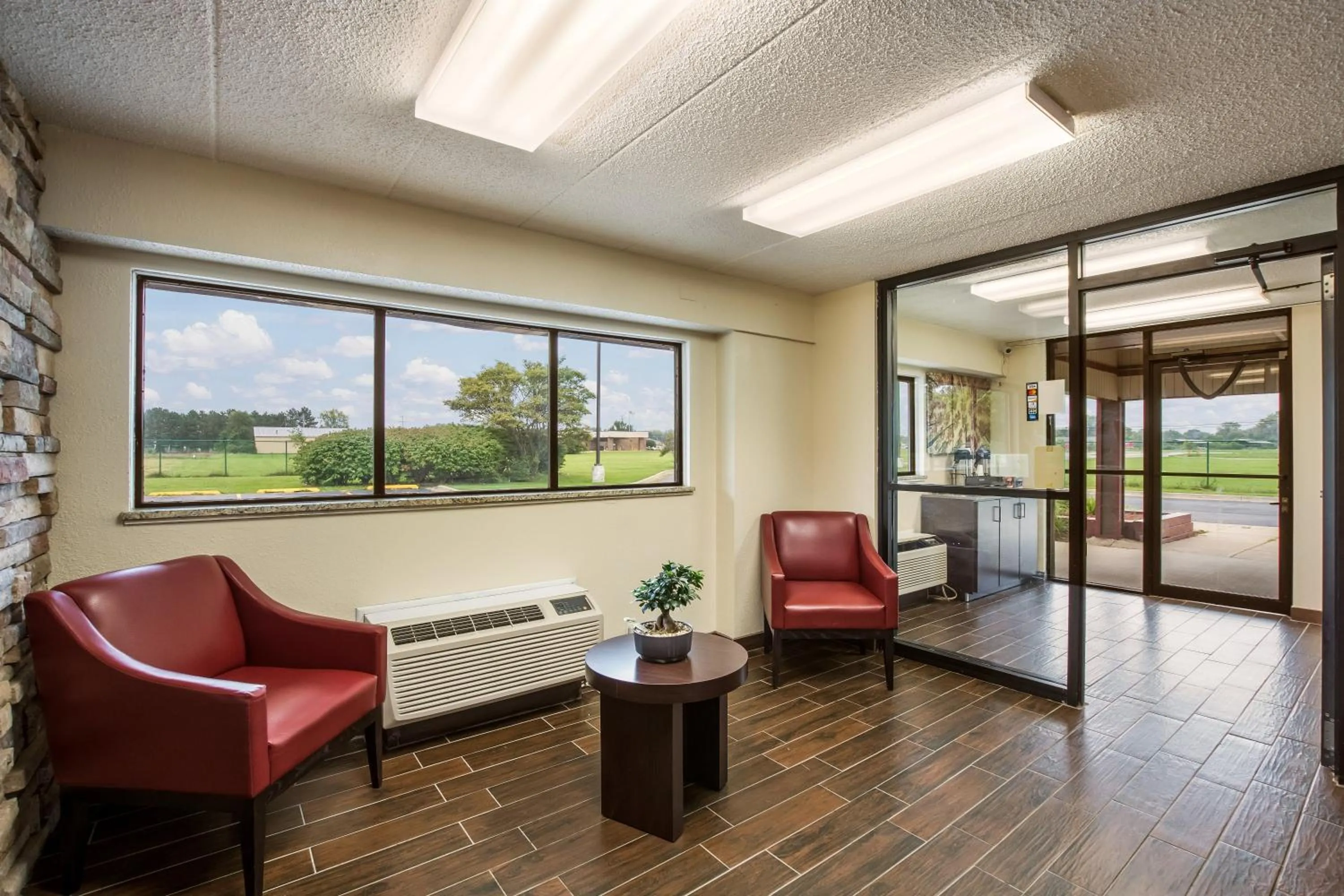 Lobby or reception in Red Roof Inn Saginaw – Frankenmuth