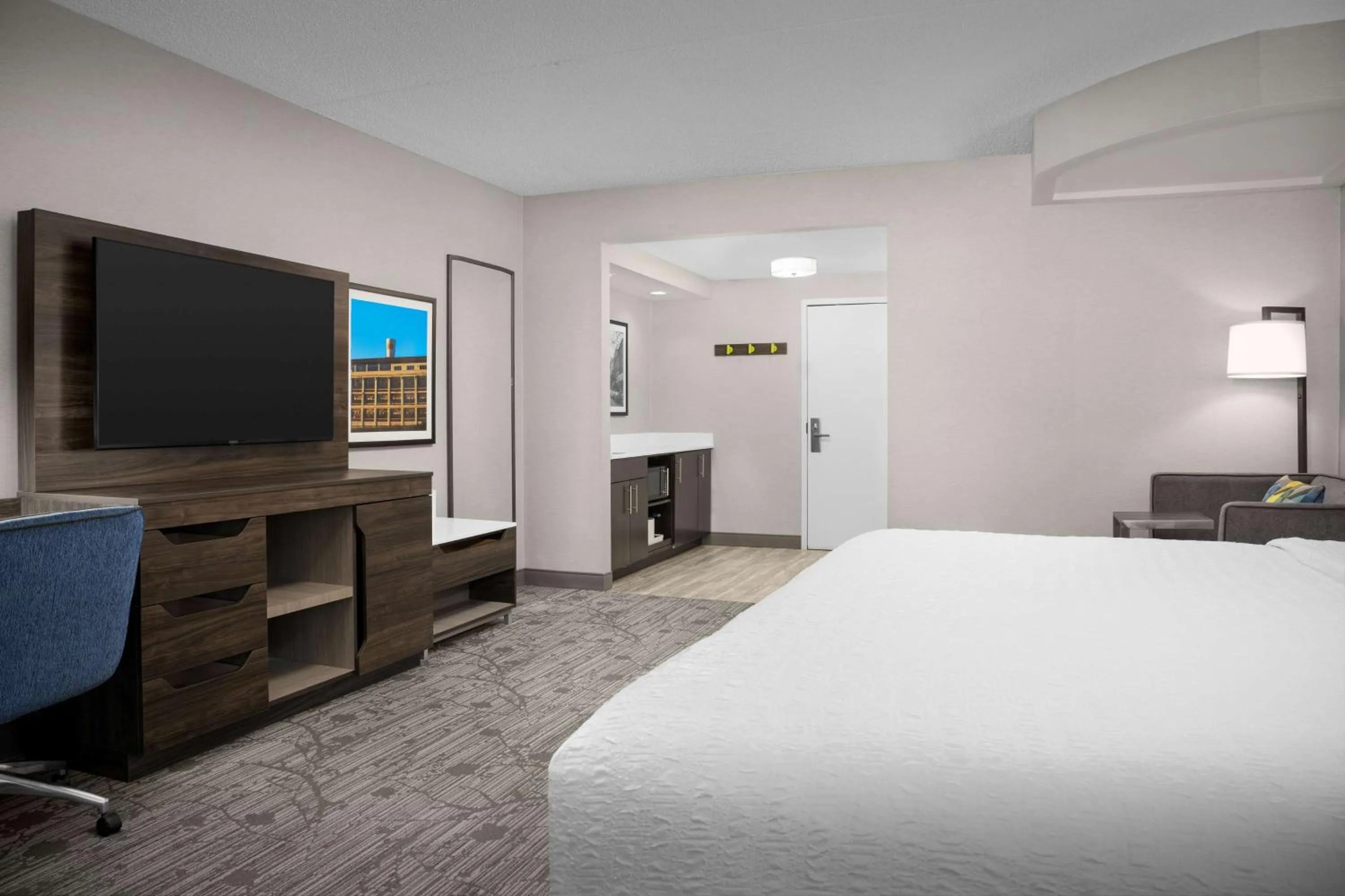 TV and multimedia, Bed in Hampton Inn Easton