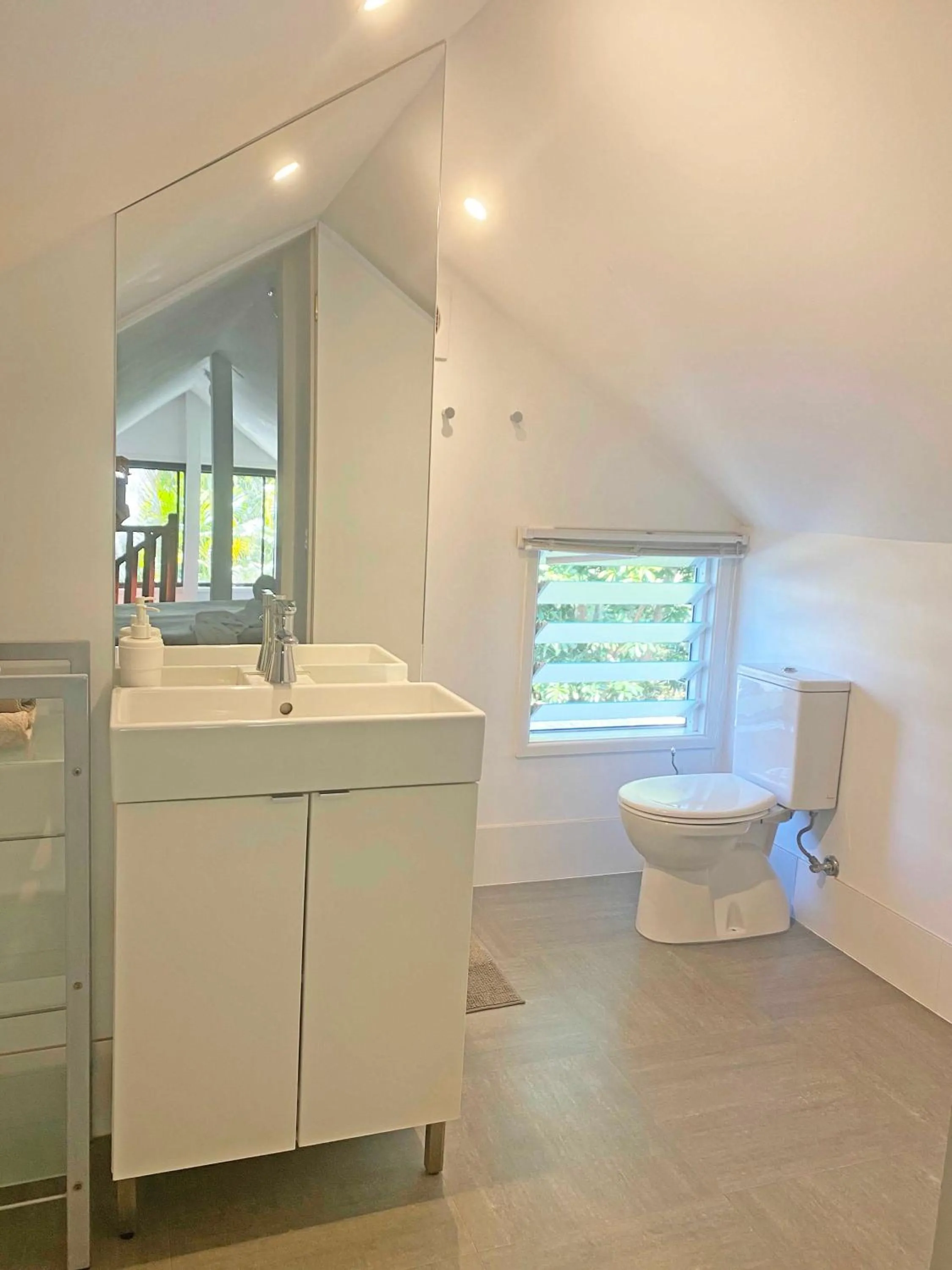 Bathroom in Byron Springs