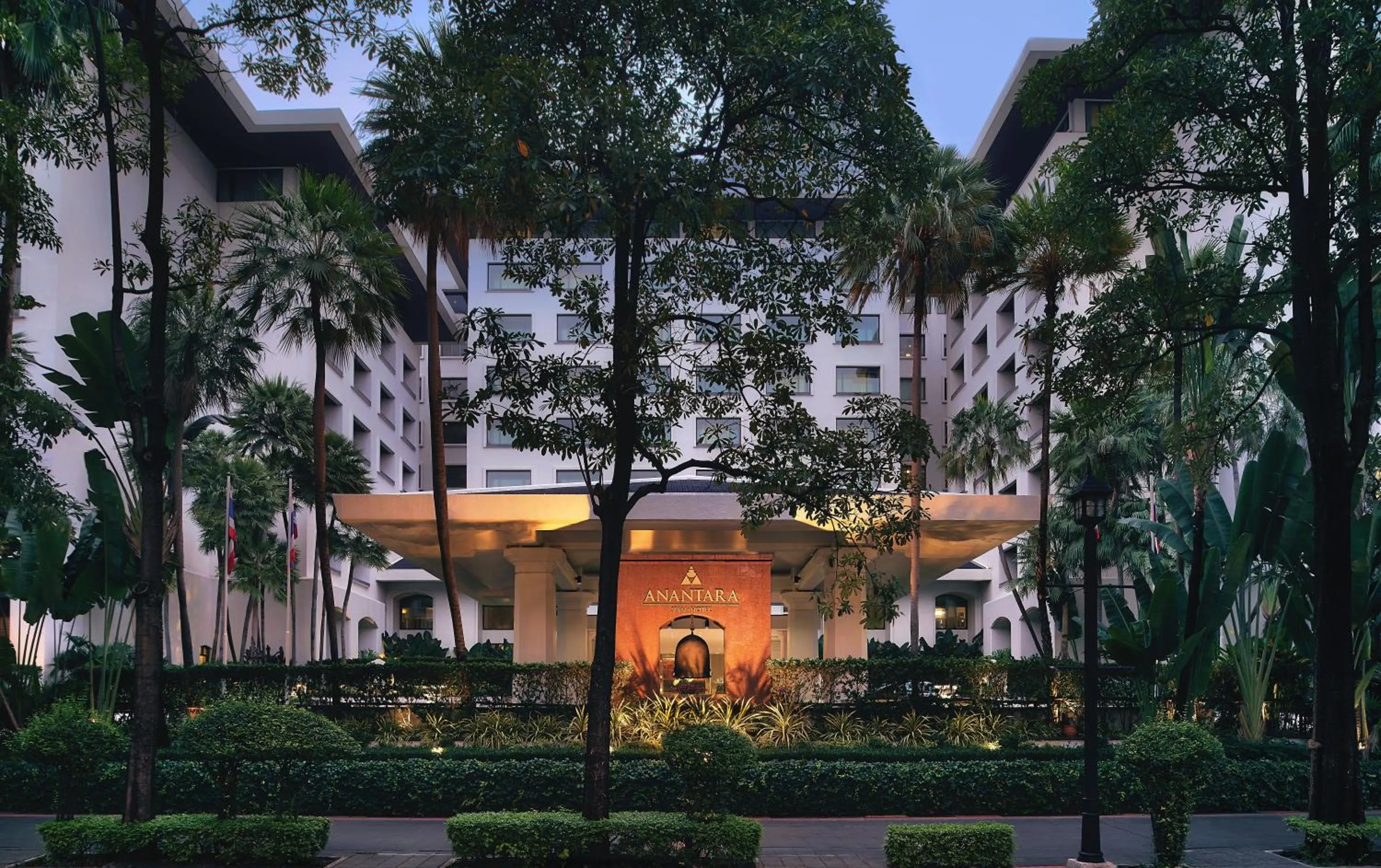 Facade/entrance in Anantara Siam Bangkok Hotel