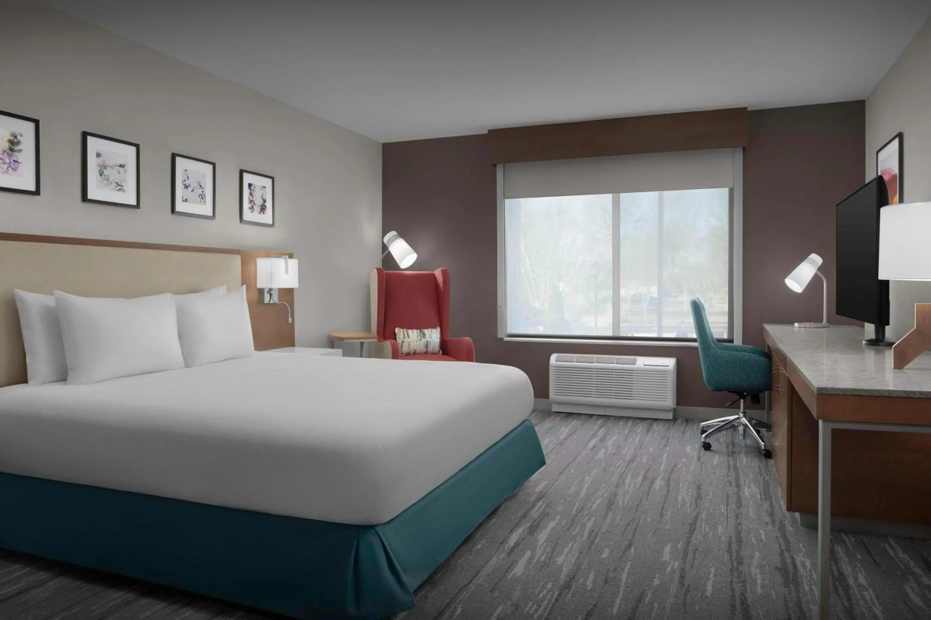 Bedroom, Bed in Hilton Garden Inn Atlanta North/Johns Creek