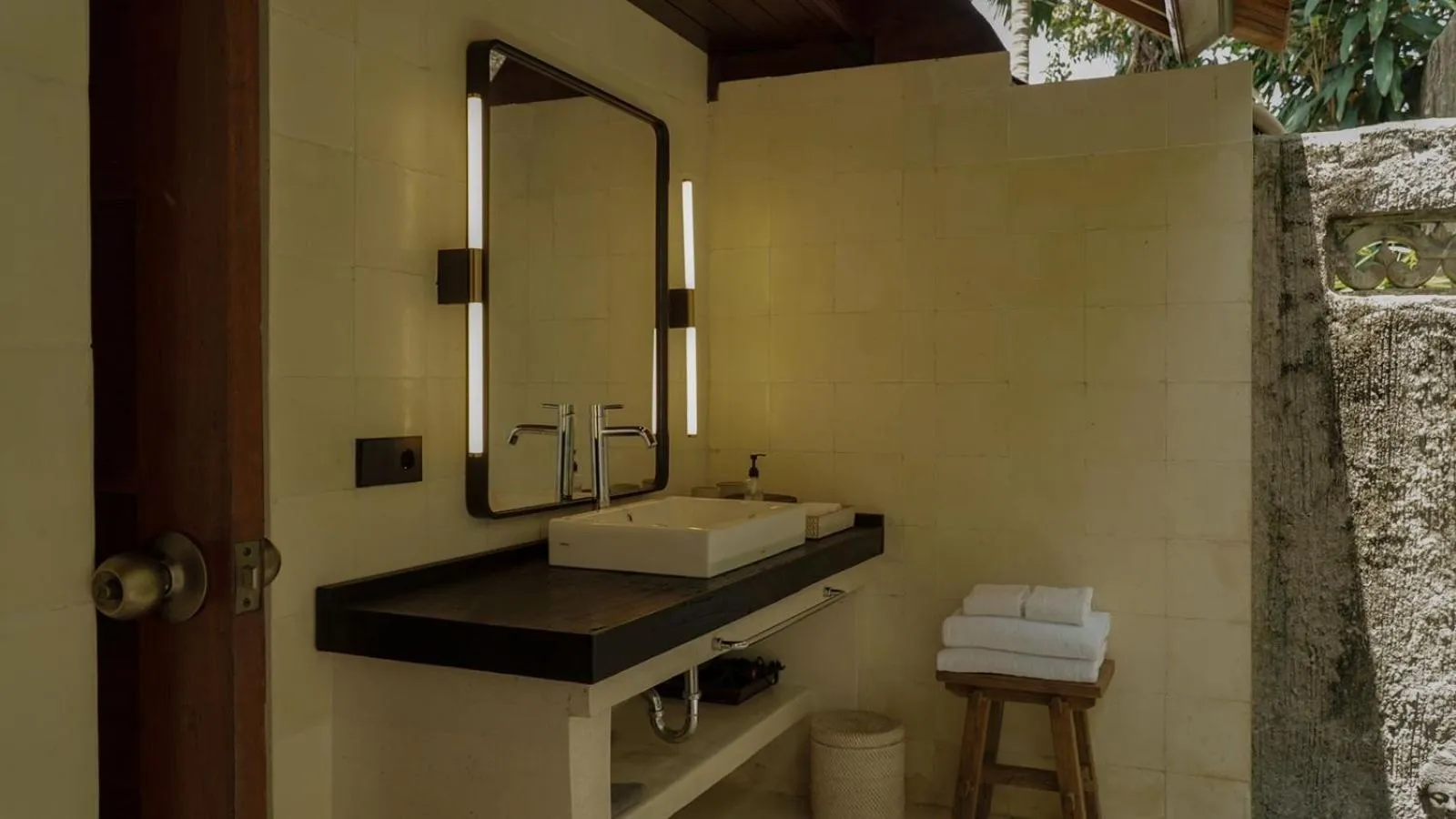 Bathroom in Villa Pantulan Bali