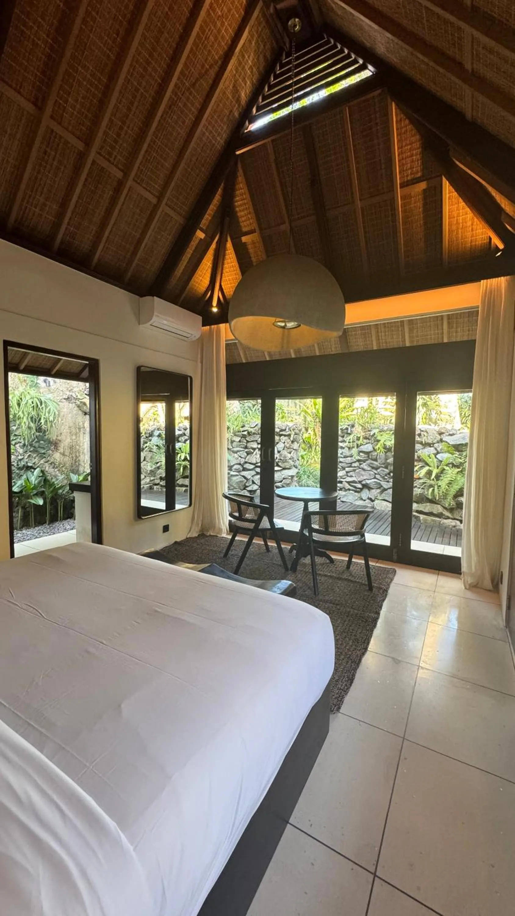 Photo of the whole room, Bed in Villa Pantulan Bali