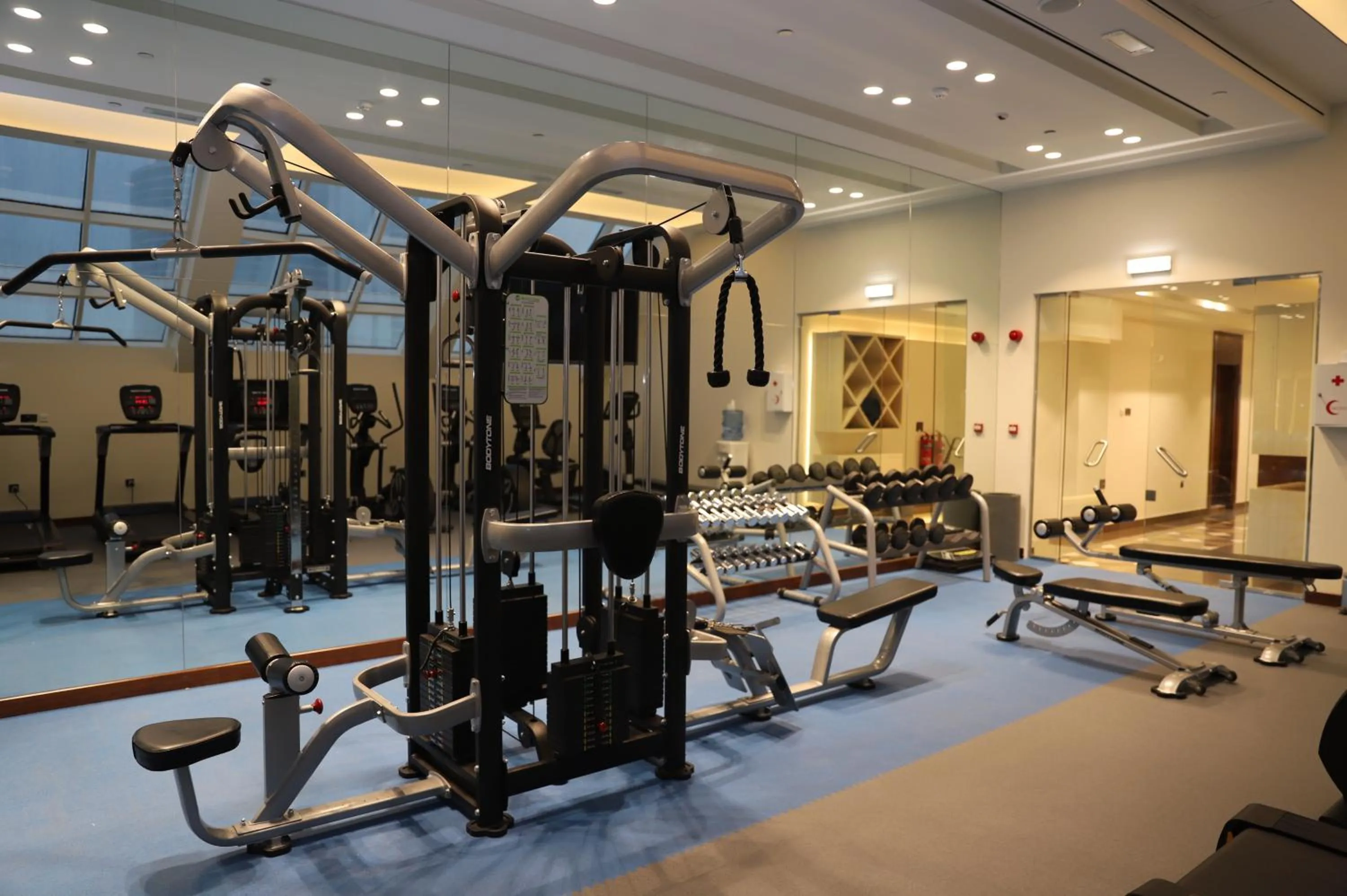 Fitness centre/facilities in Golden Tulip Media Hotel