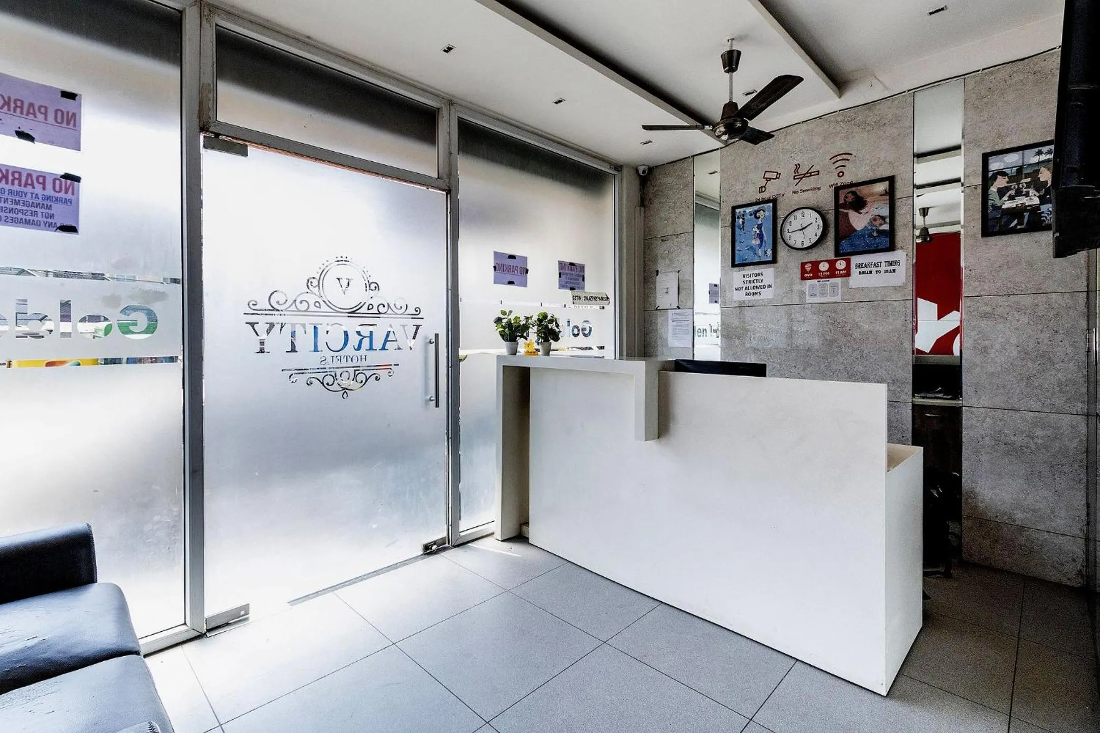 Lobby or reception in Hotel O Platinum Inn