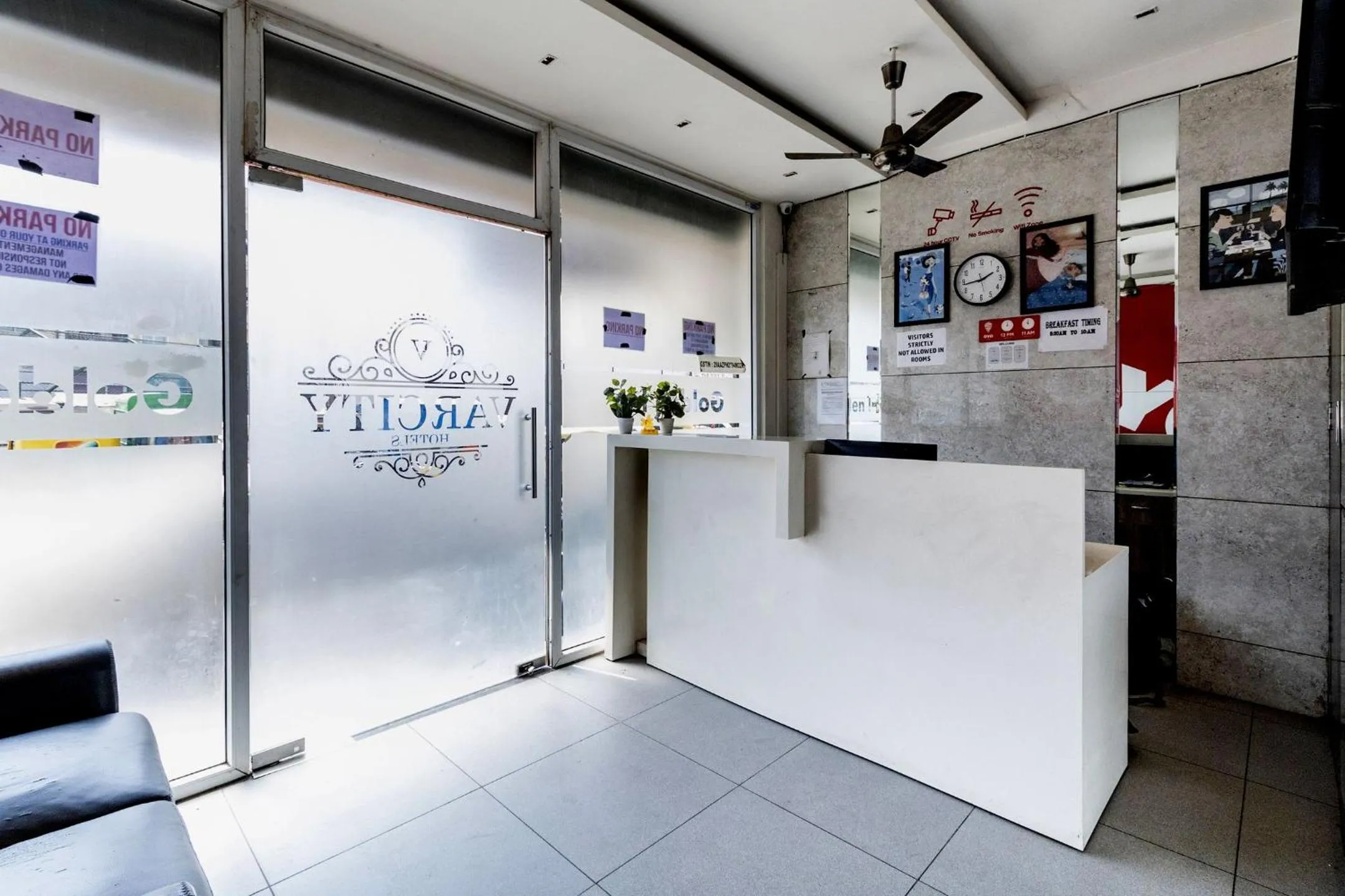 Lobby or reception in Hotel O Platinum Inn