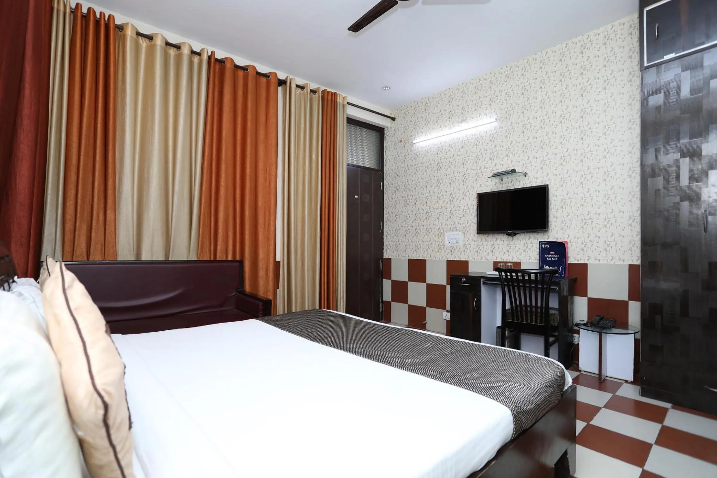 Bedroom in Hotel O Grand Empire Expressway