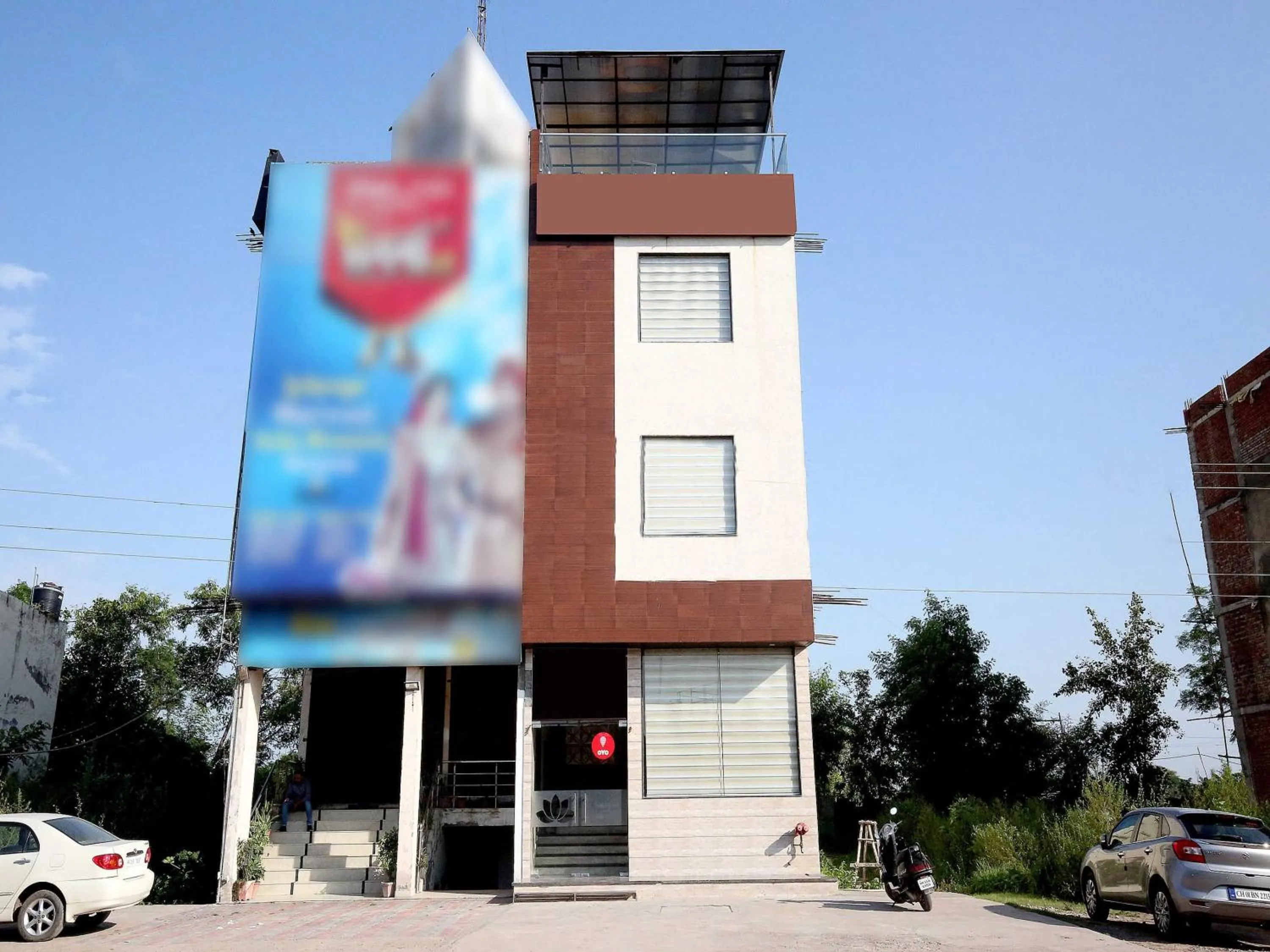 Facade/entrance in Hotel O Tricity Relax Inn