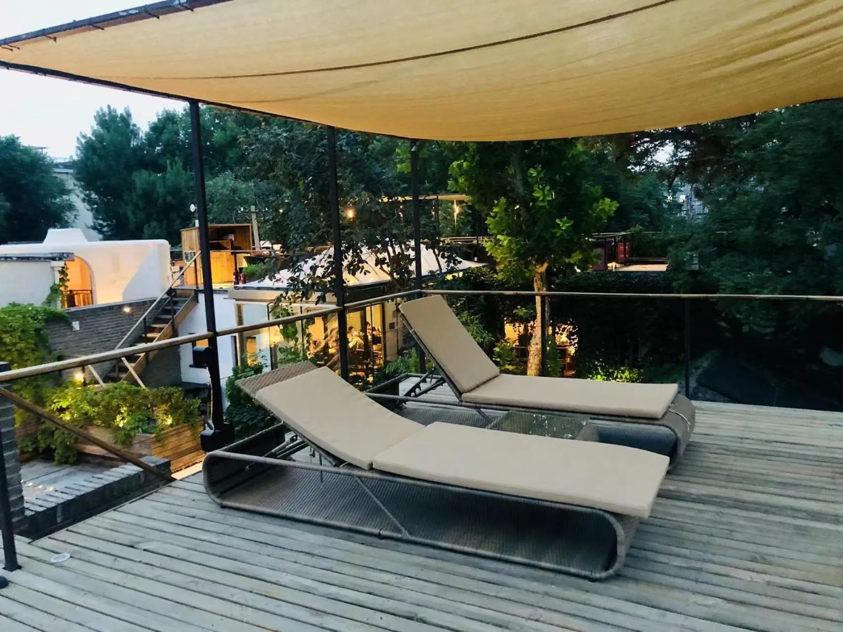 The Orchid Hotel - Old Town & Drum Tower