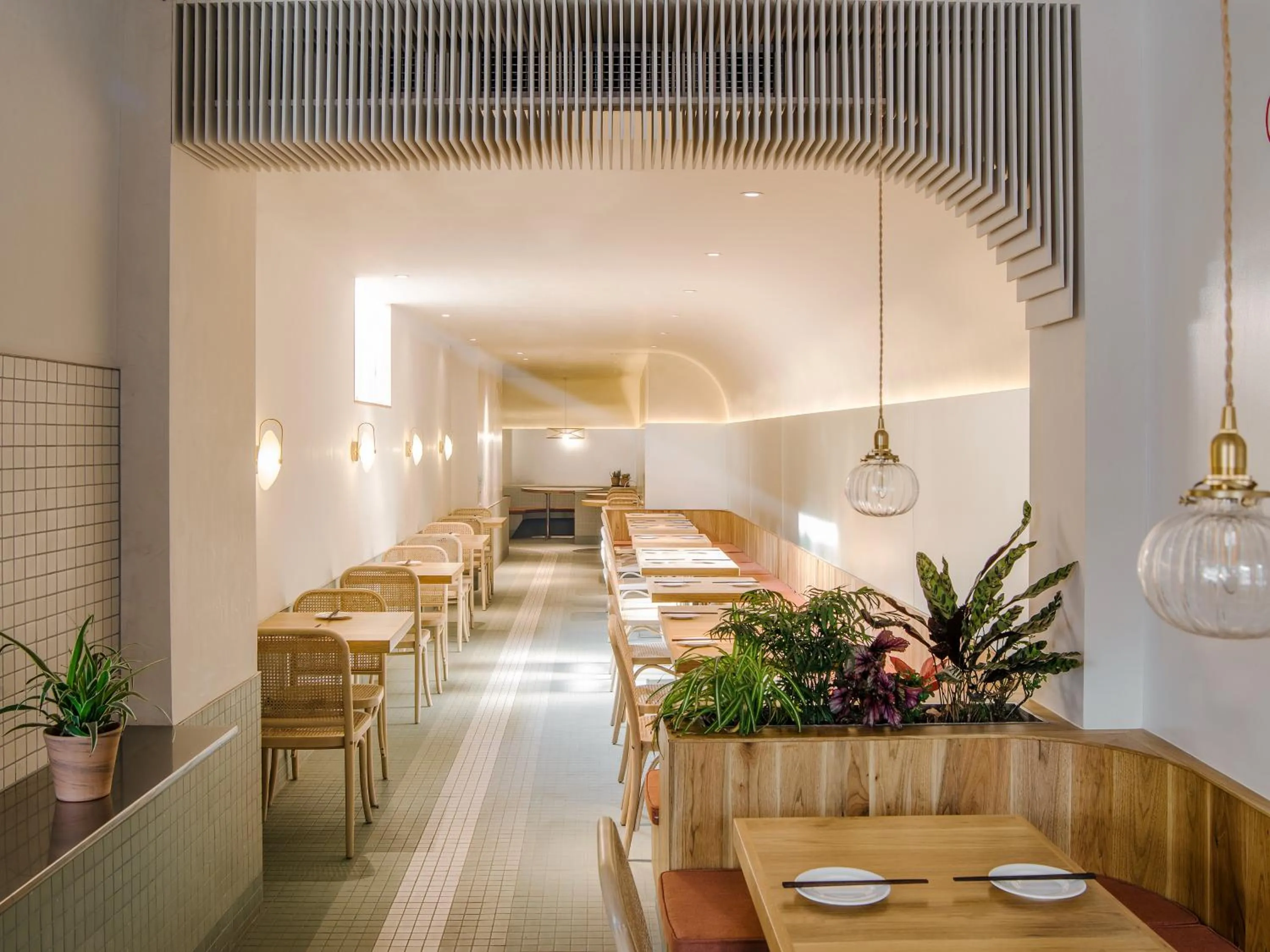 Restaurant/places to eat in The Orchid Hotel - Old Town & Drum Tower