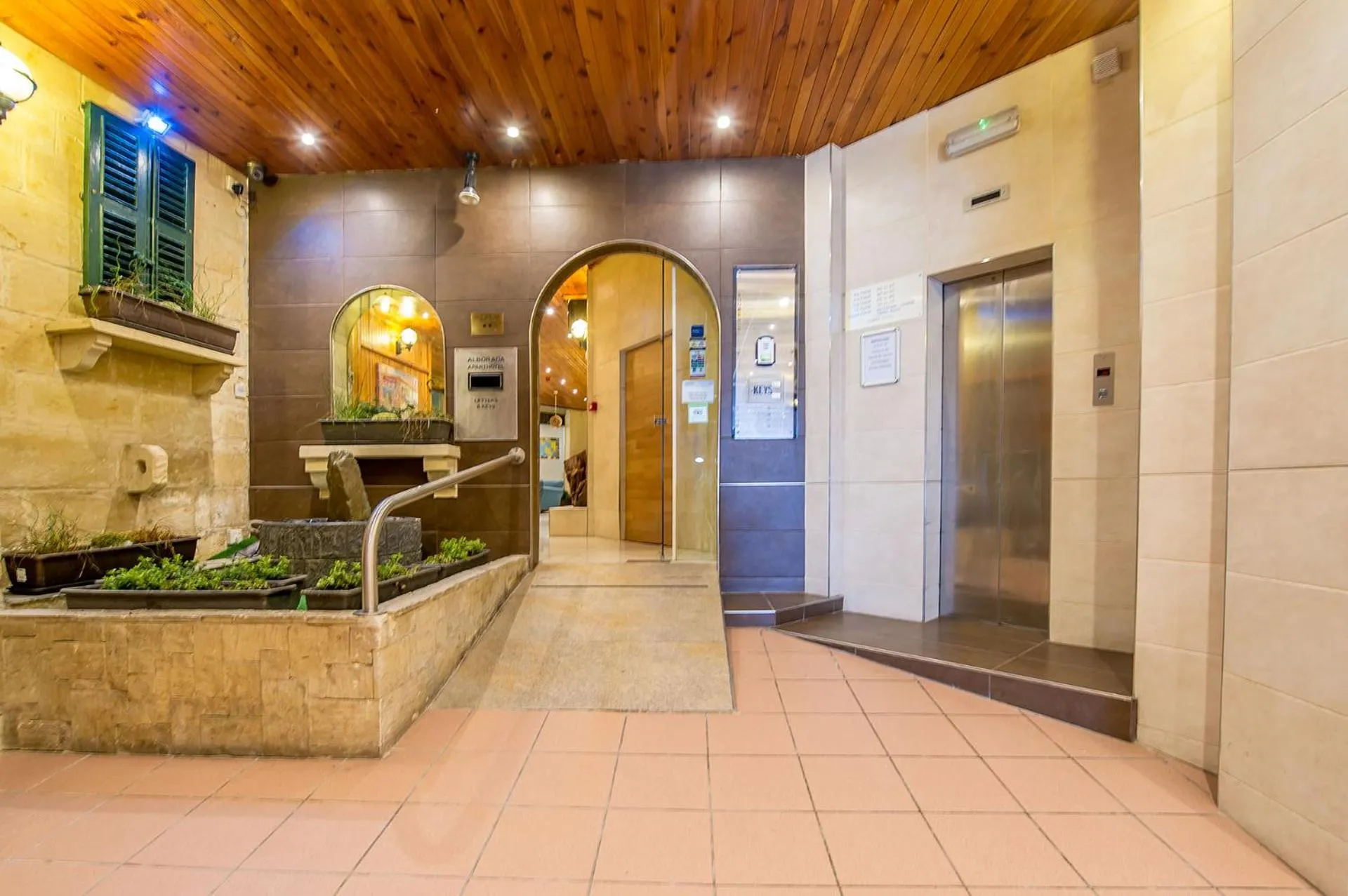 Facade/entrance in Alborada Apart Hotel