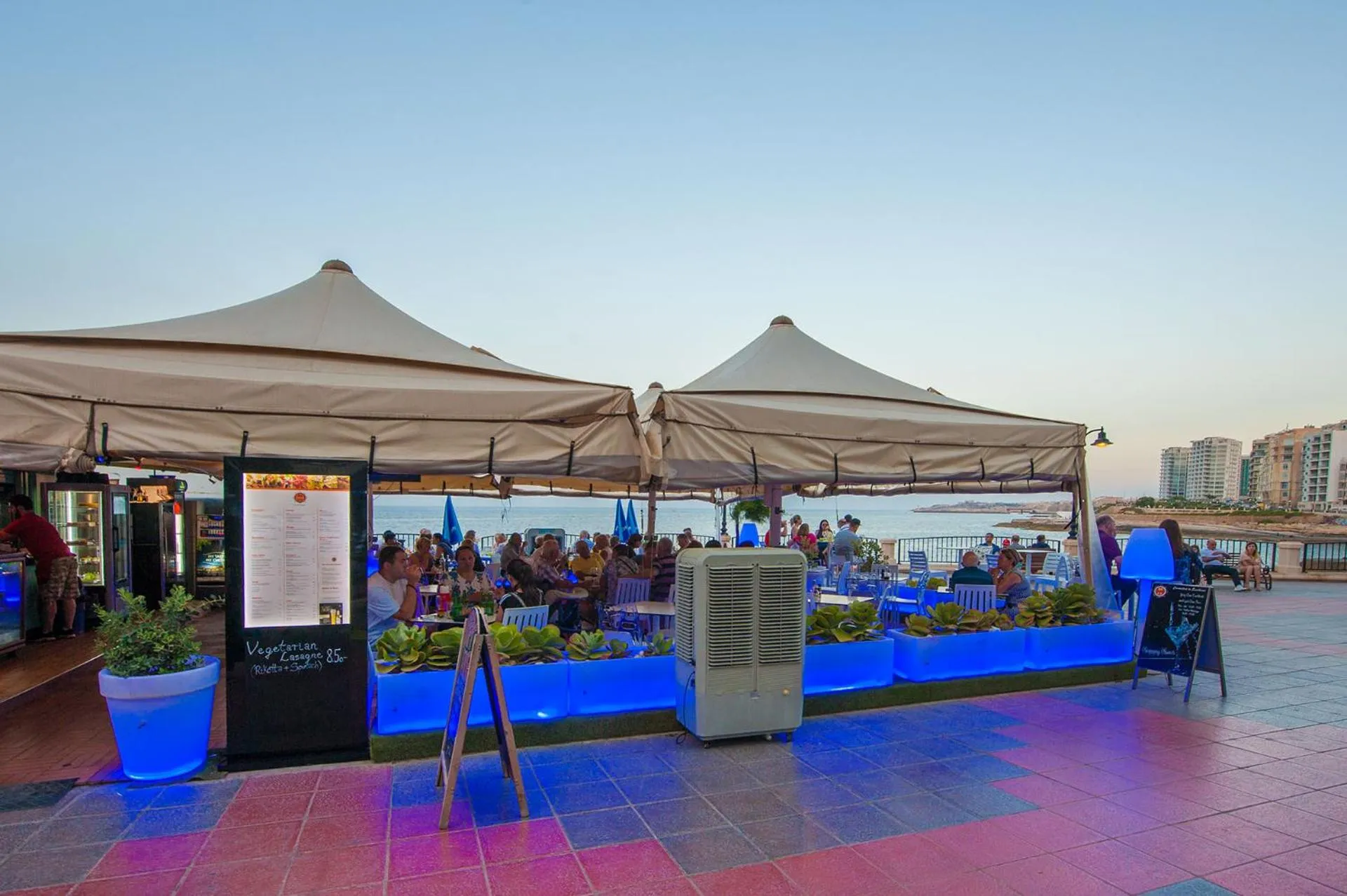 Food and drinks in Alborada Apart Hotel