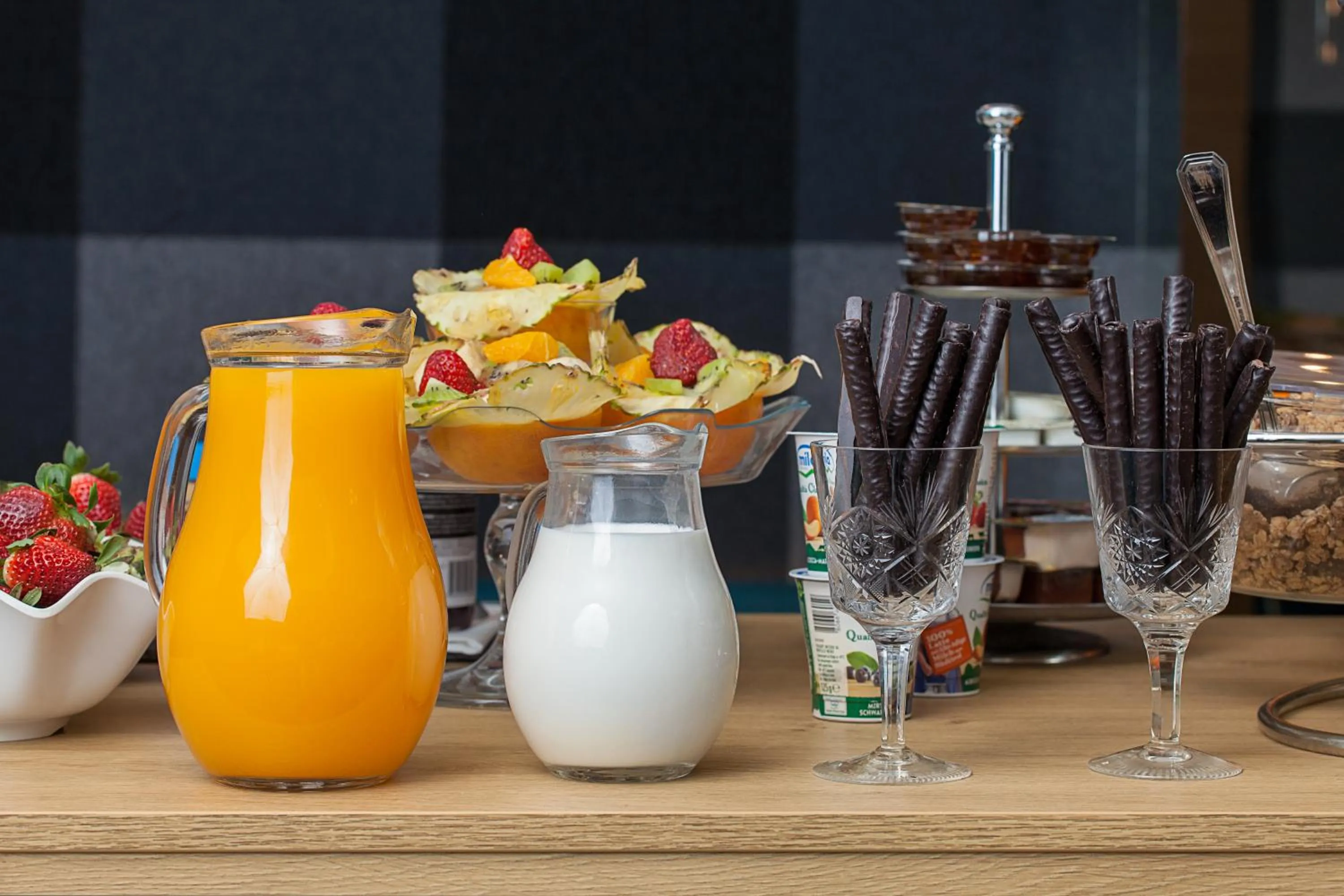 Breakfast in City Park Hotel