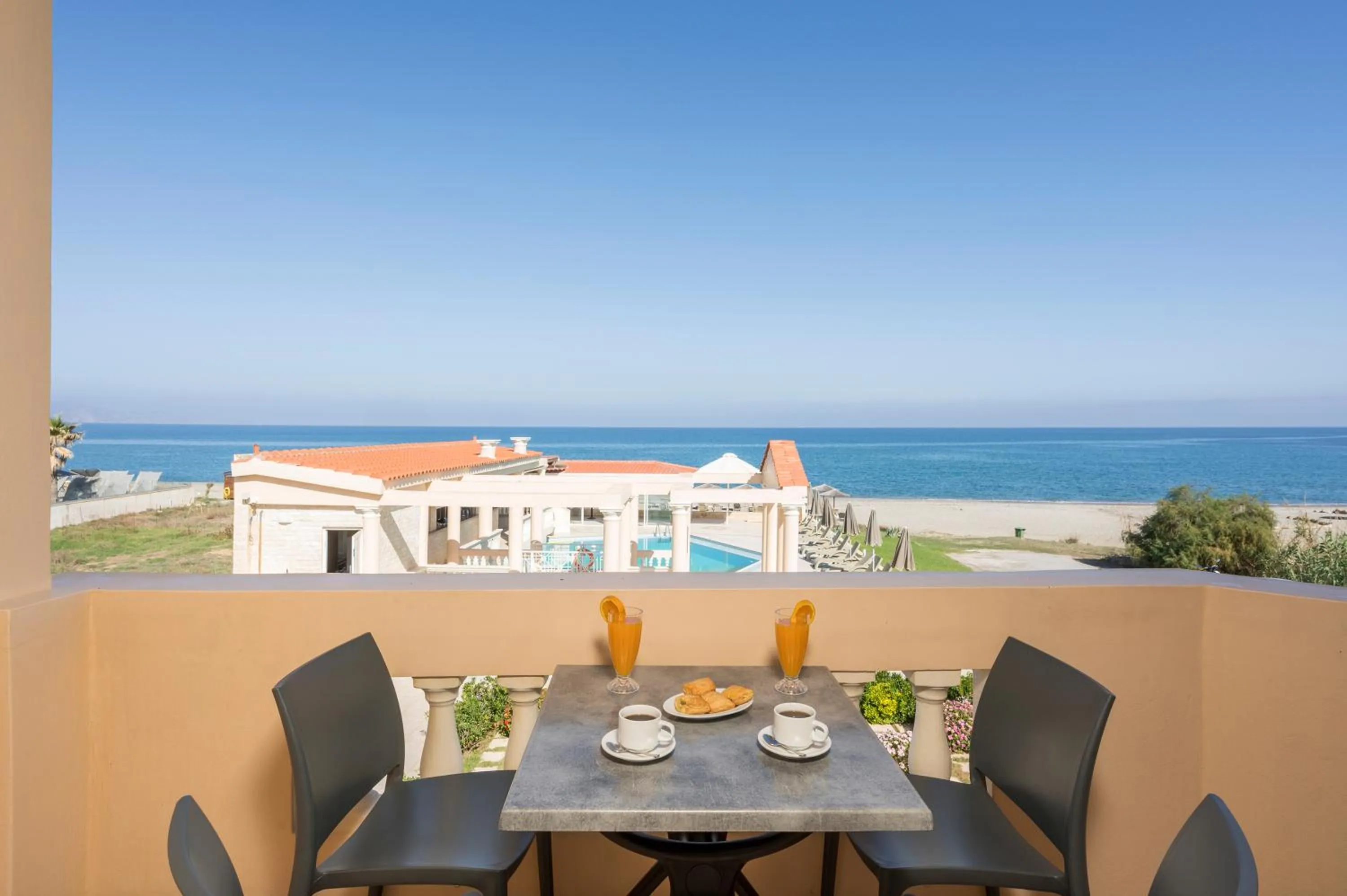 Balcony/Terrace in Hotel Caretta Beach