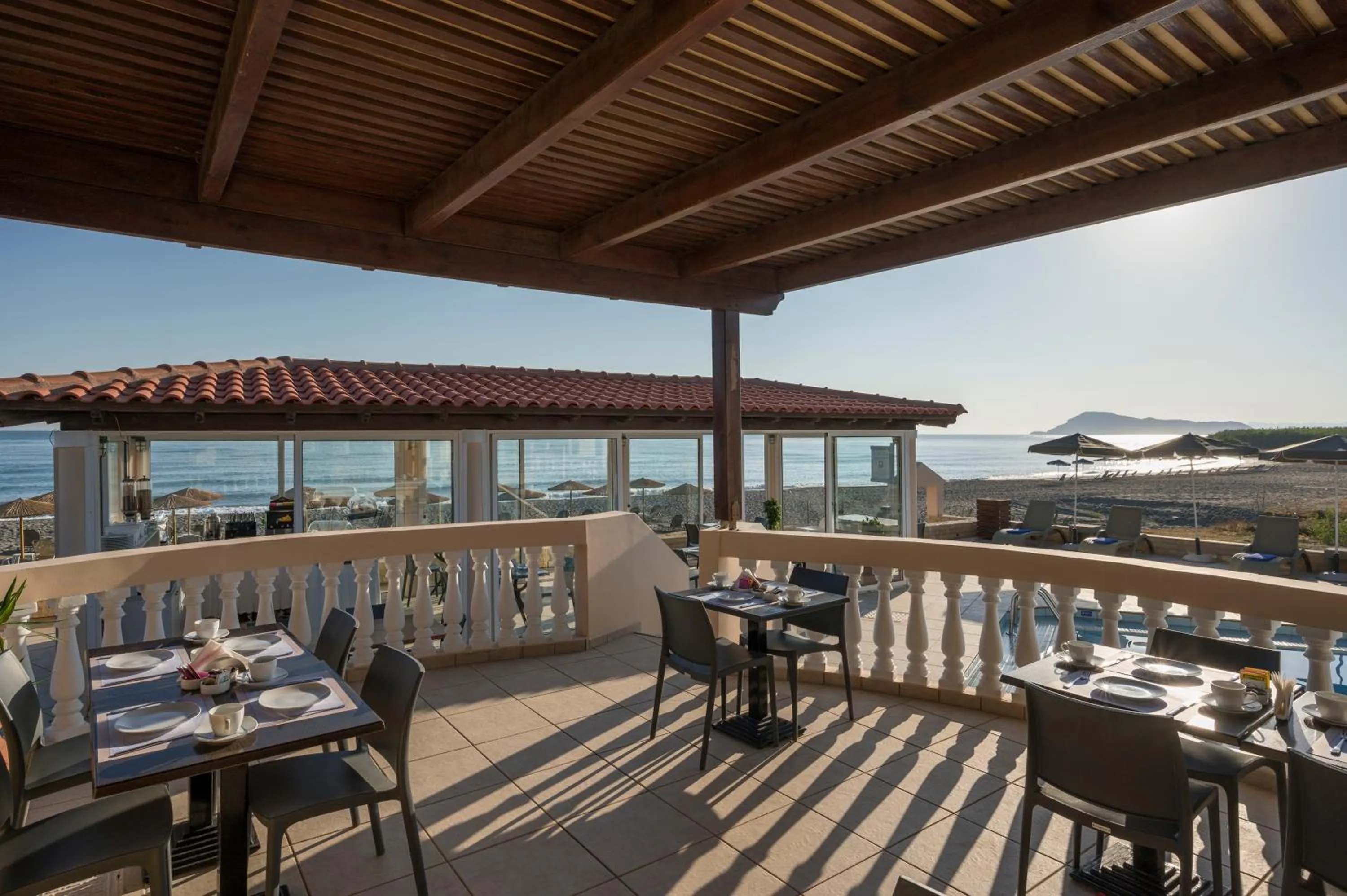 Restaurant/places to eat in Hotel Caretta Beach