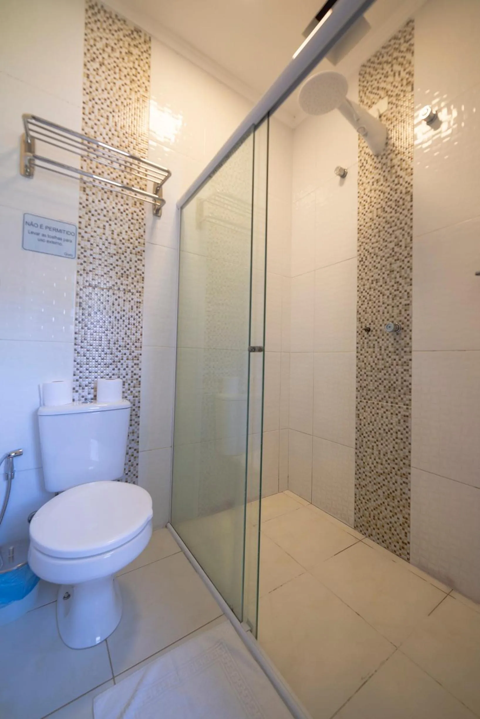 Shower in Pousada Vila do Porto