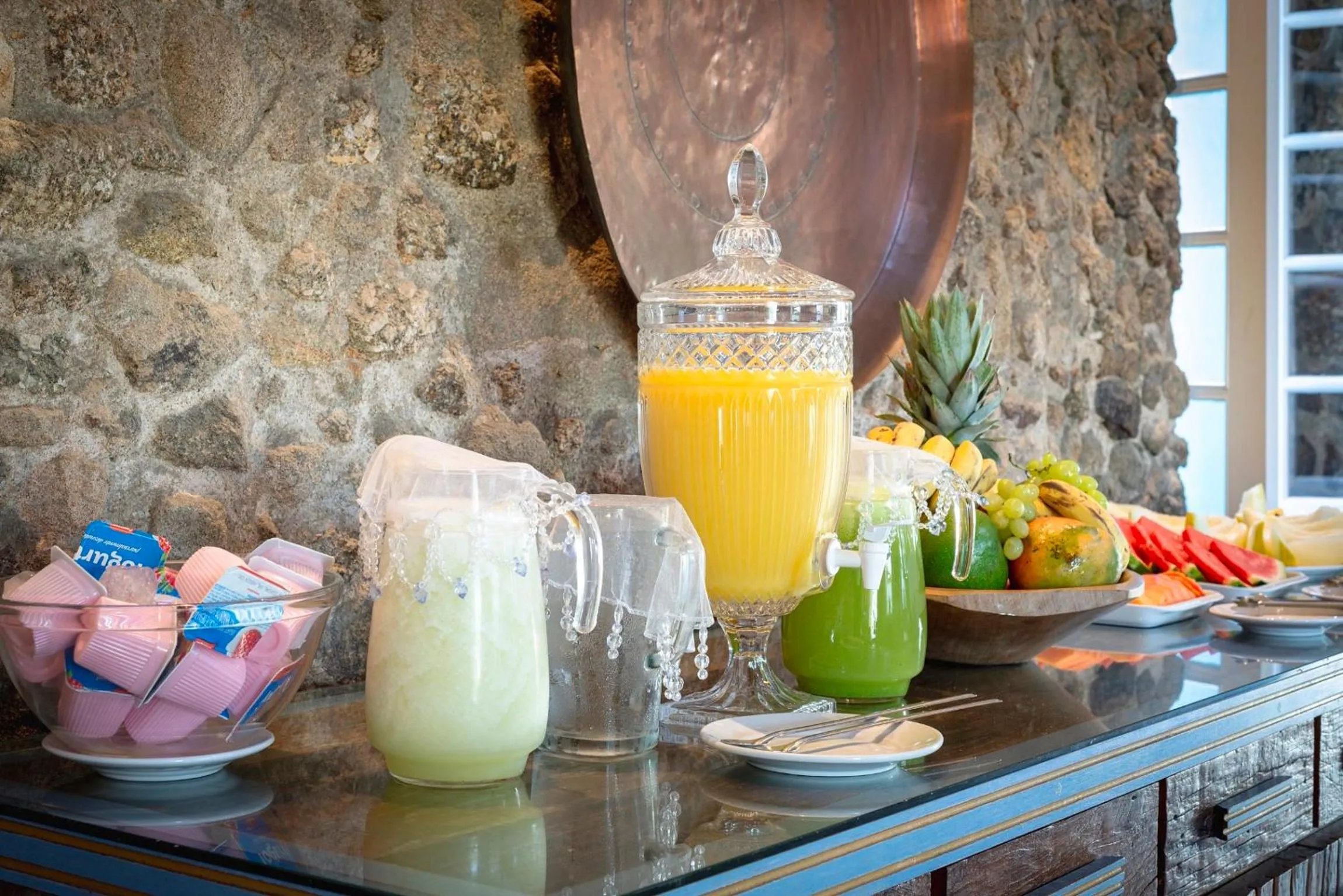 Food and drinks in Pousada Vila do Porto