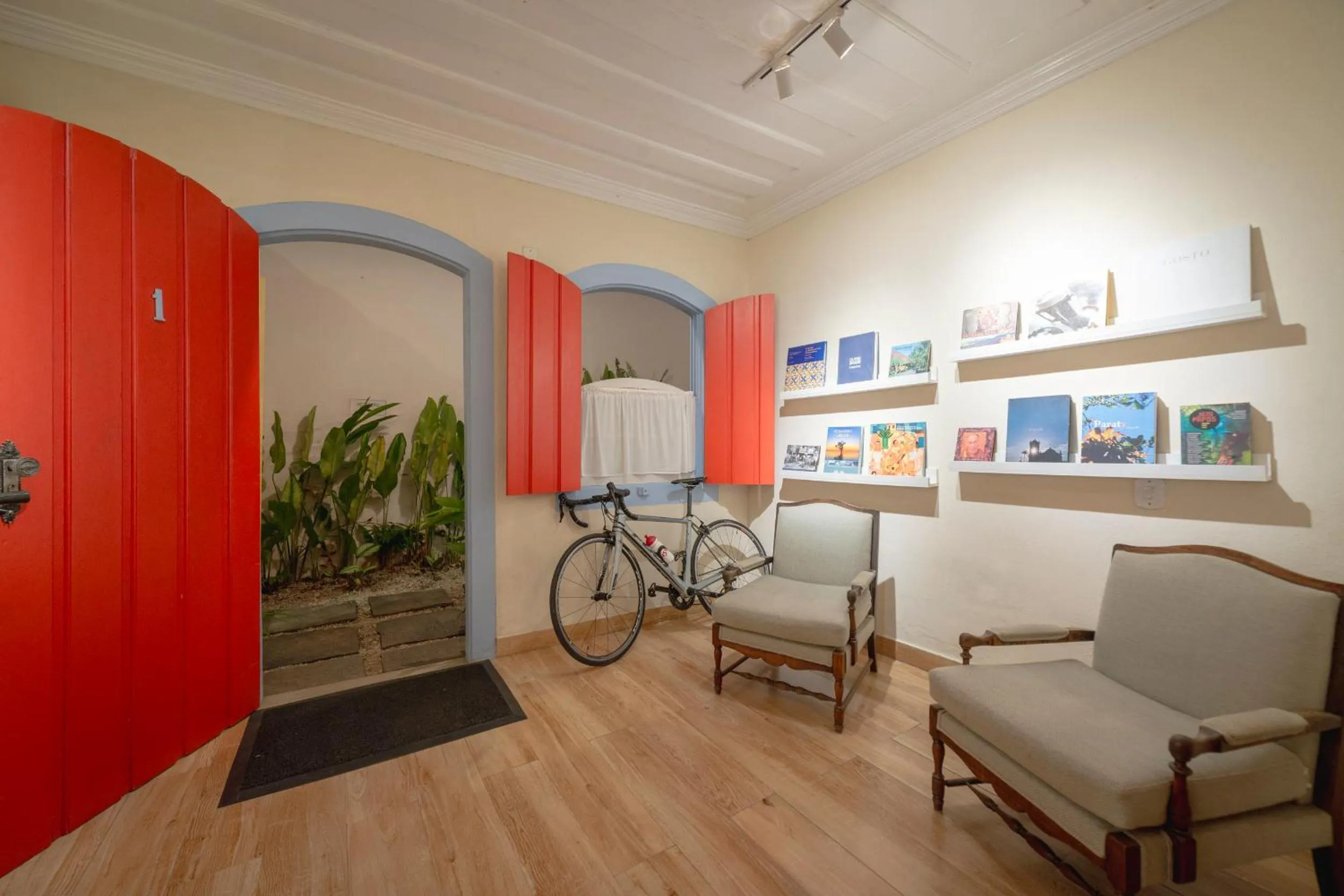 Library in Pousada Vila do Porto