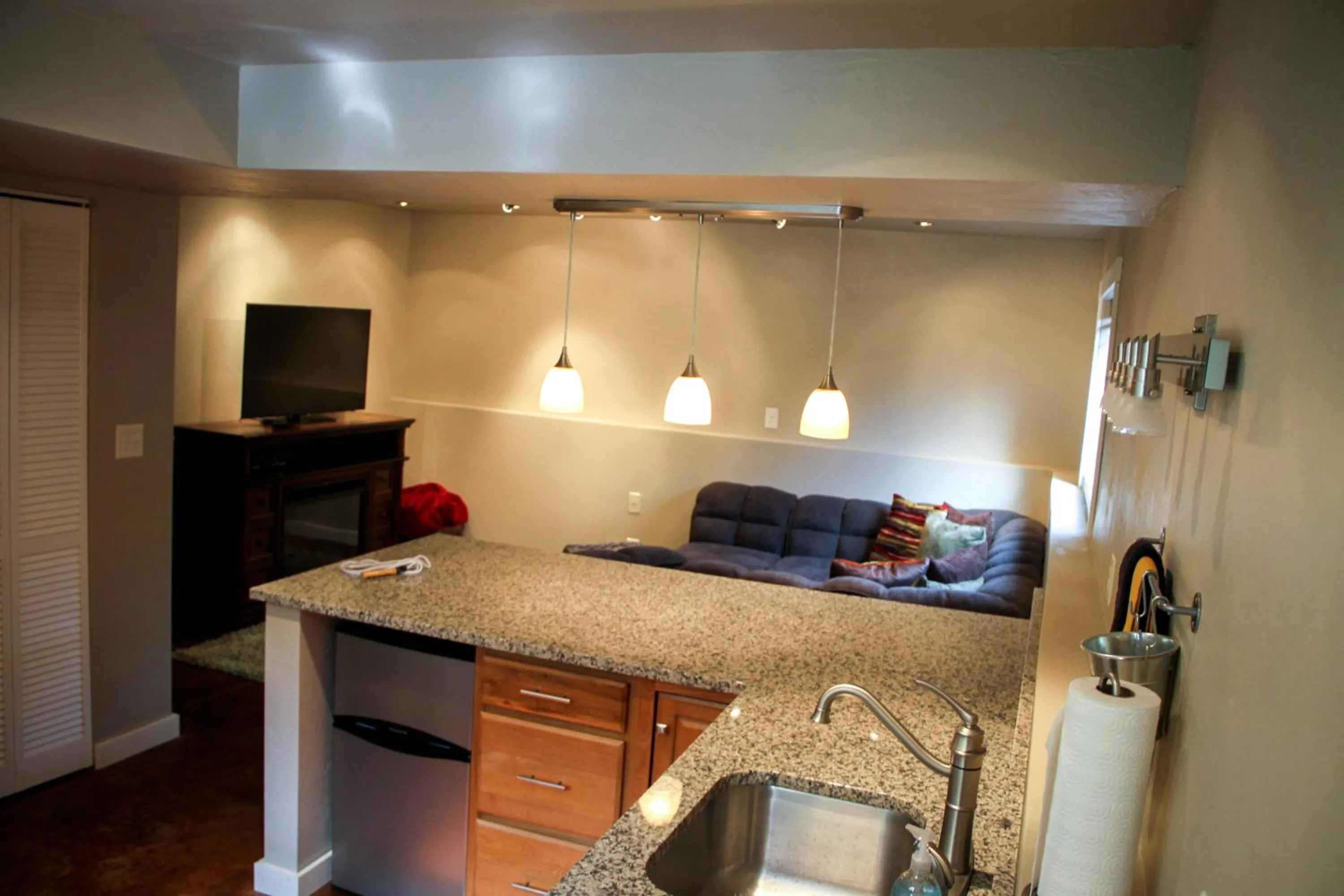 The 8th Street Retreat