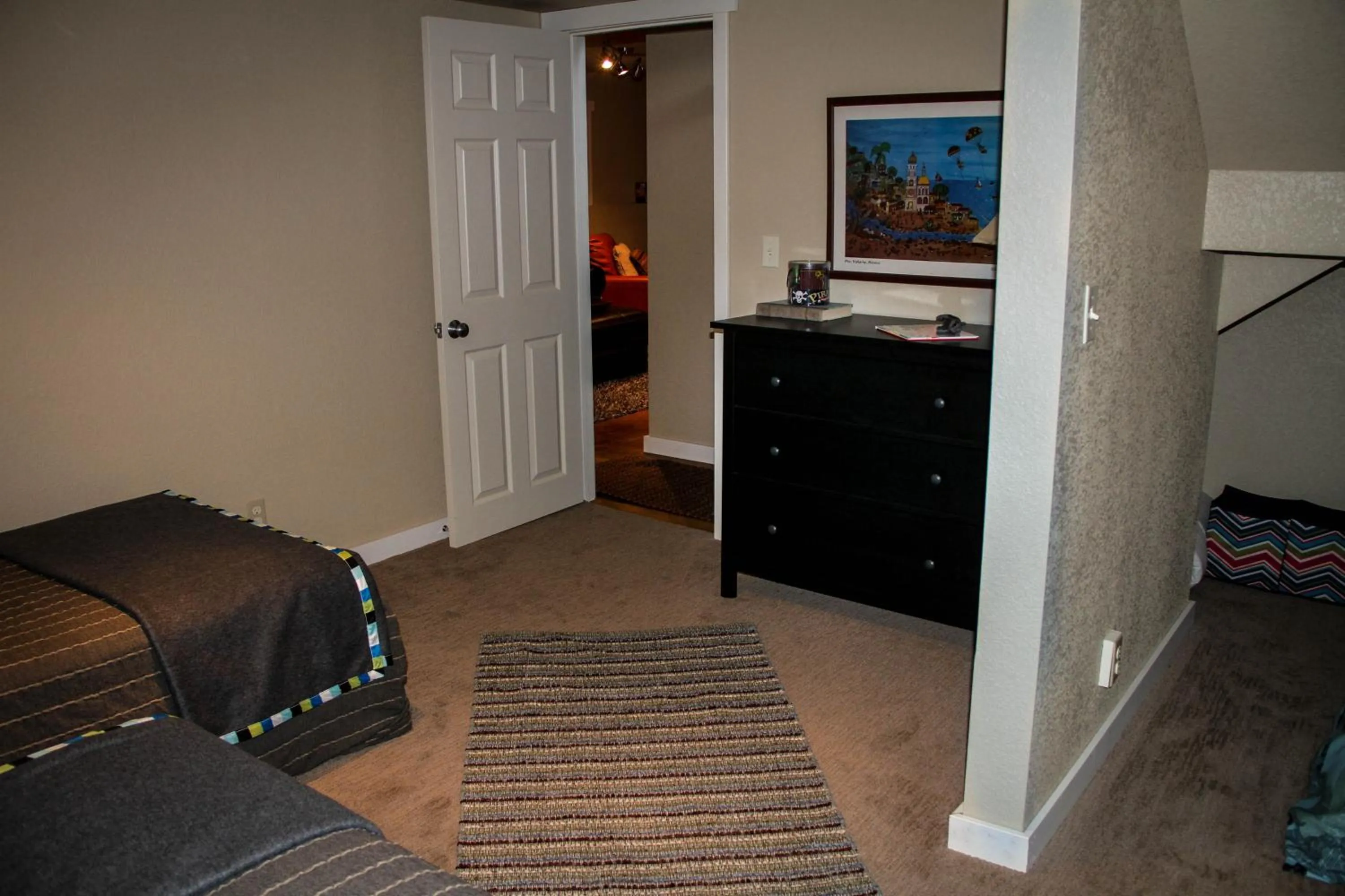 Bed in The 8th Street Retreat