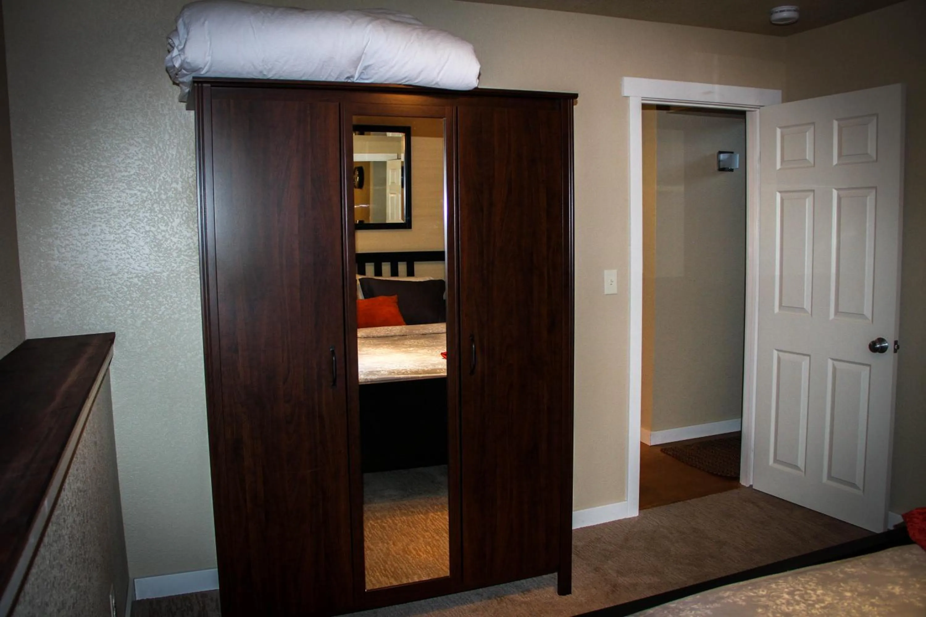 The 8th Street Retreat