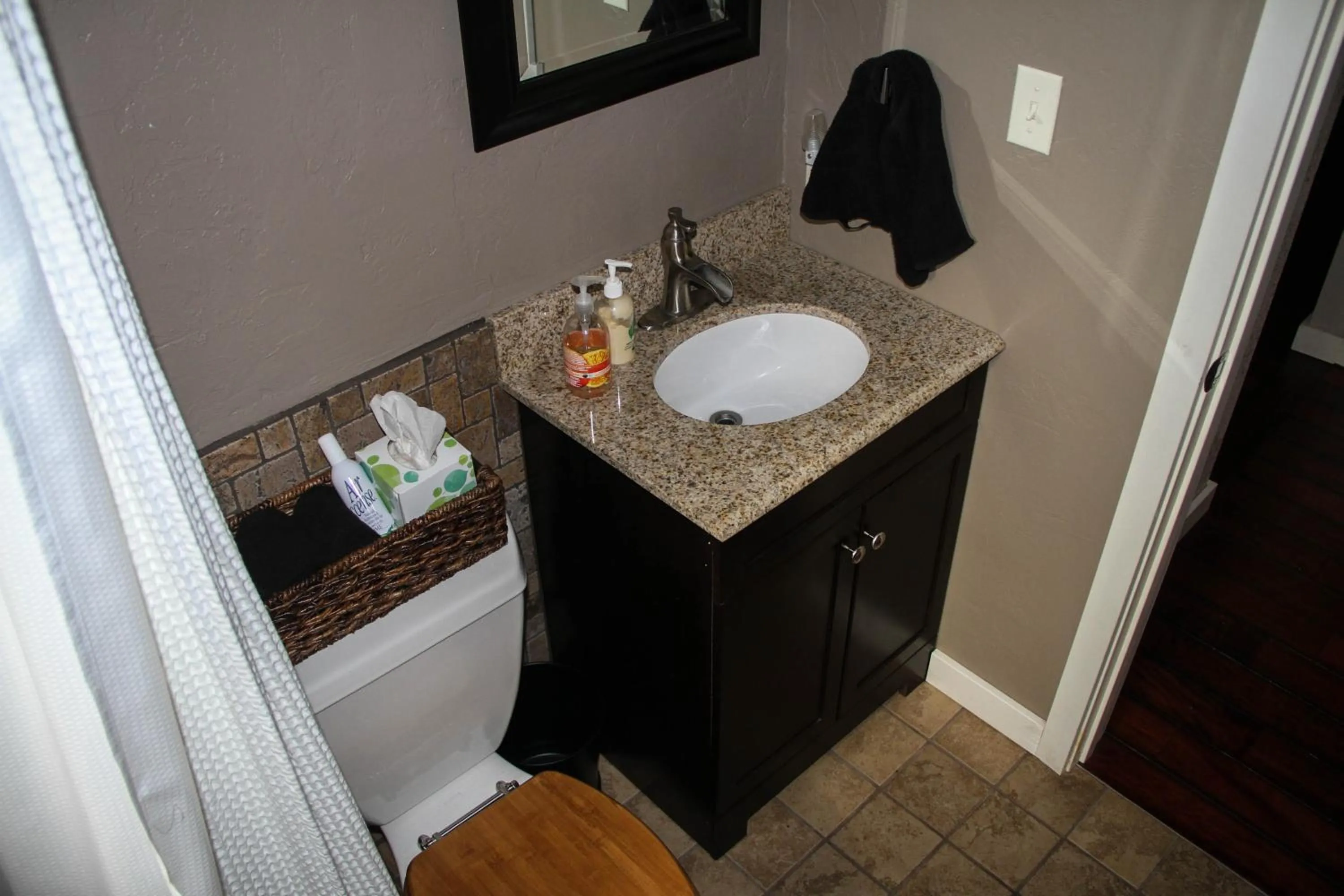 The 8th Street Retreat