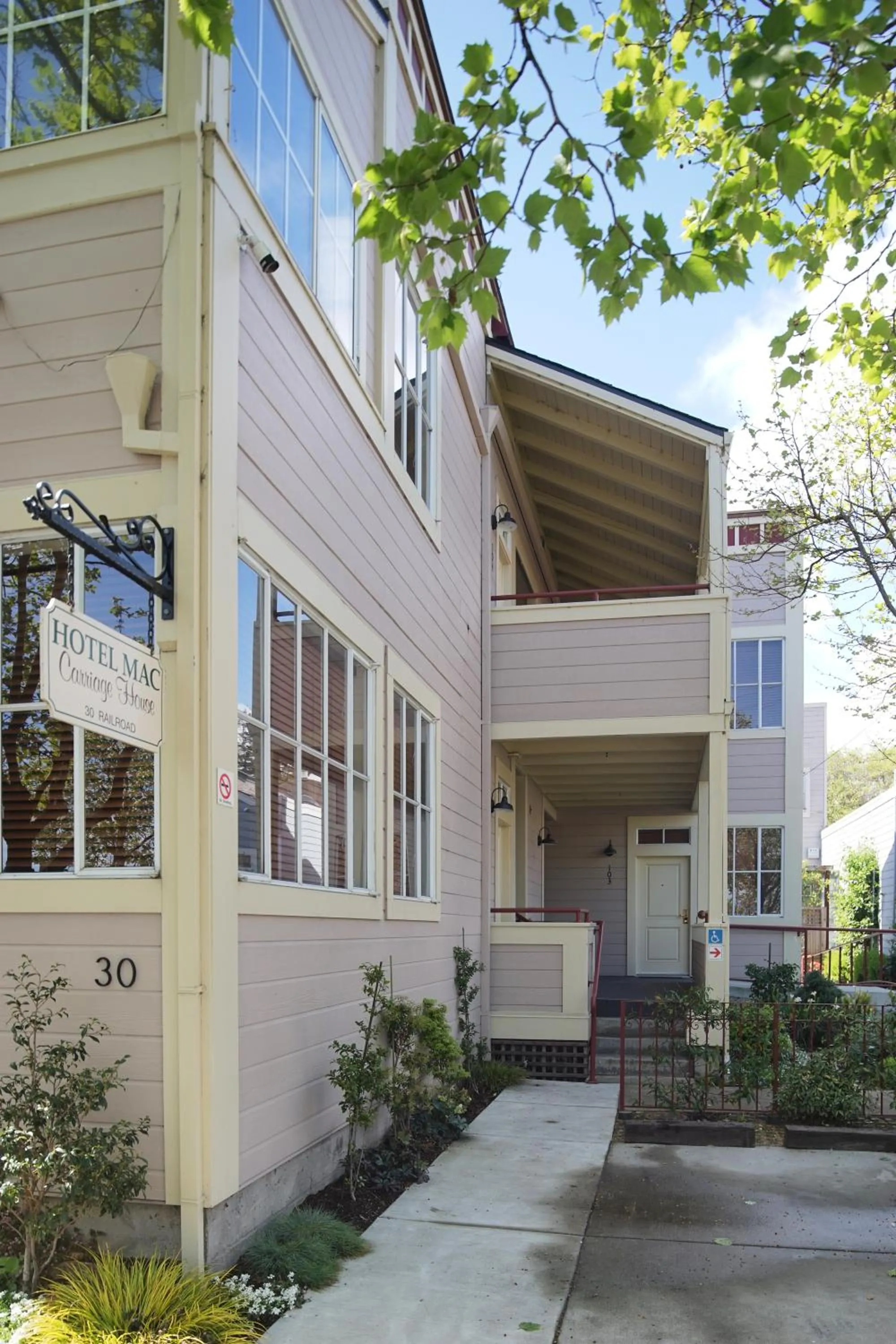 Property building in Hotel Mac