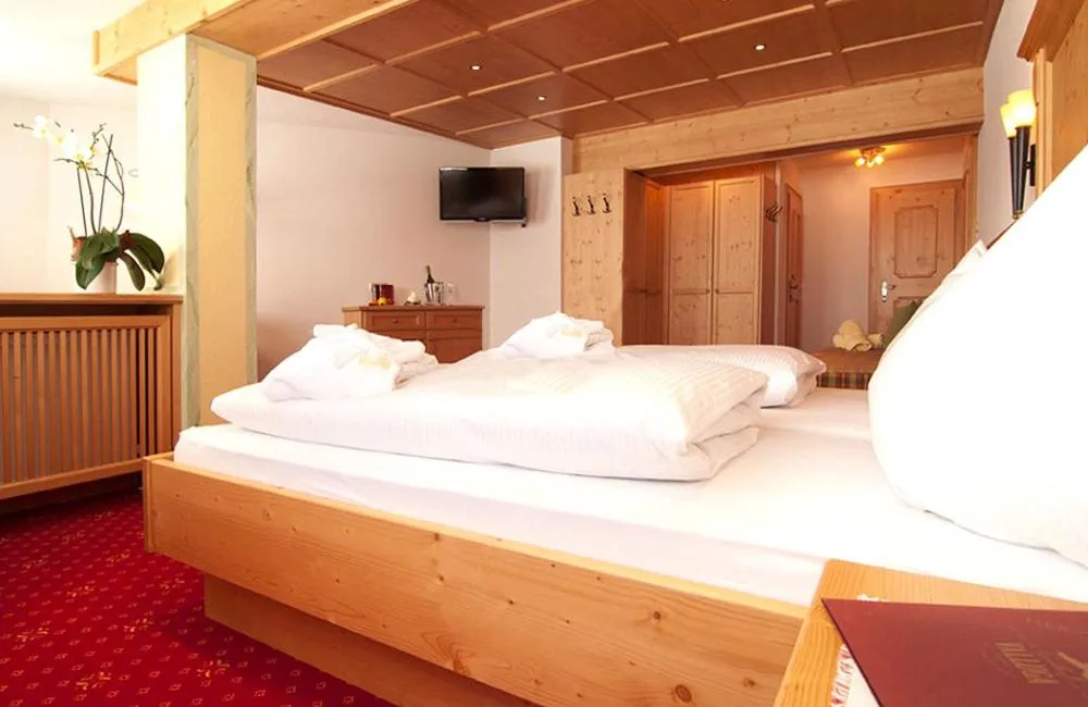 Bed in Gasthof Valluga