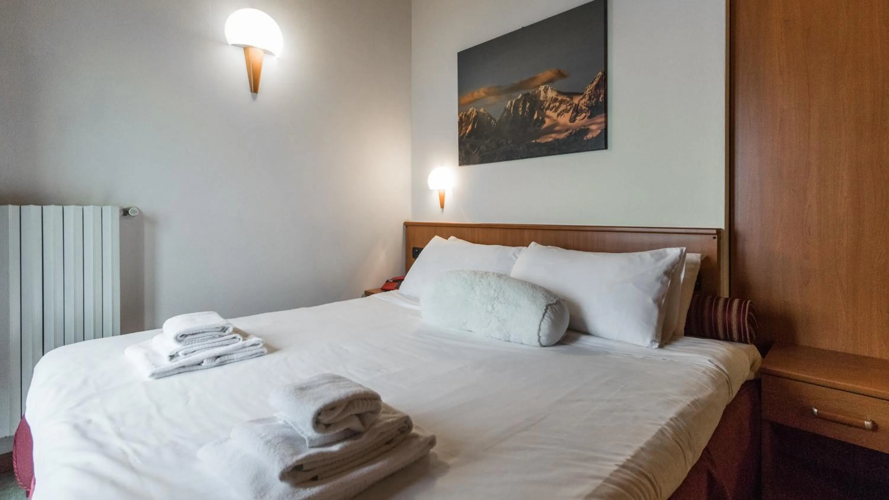 Bed in Residence Pizzo Scalino