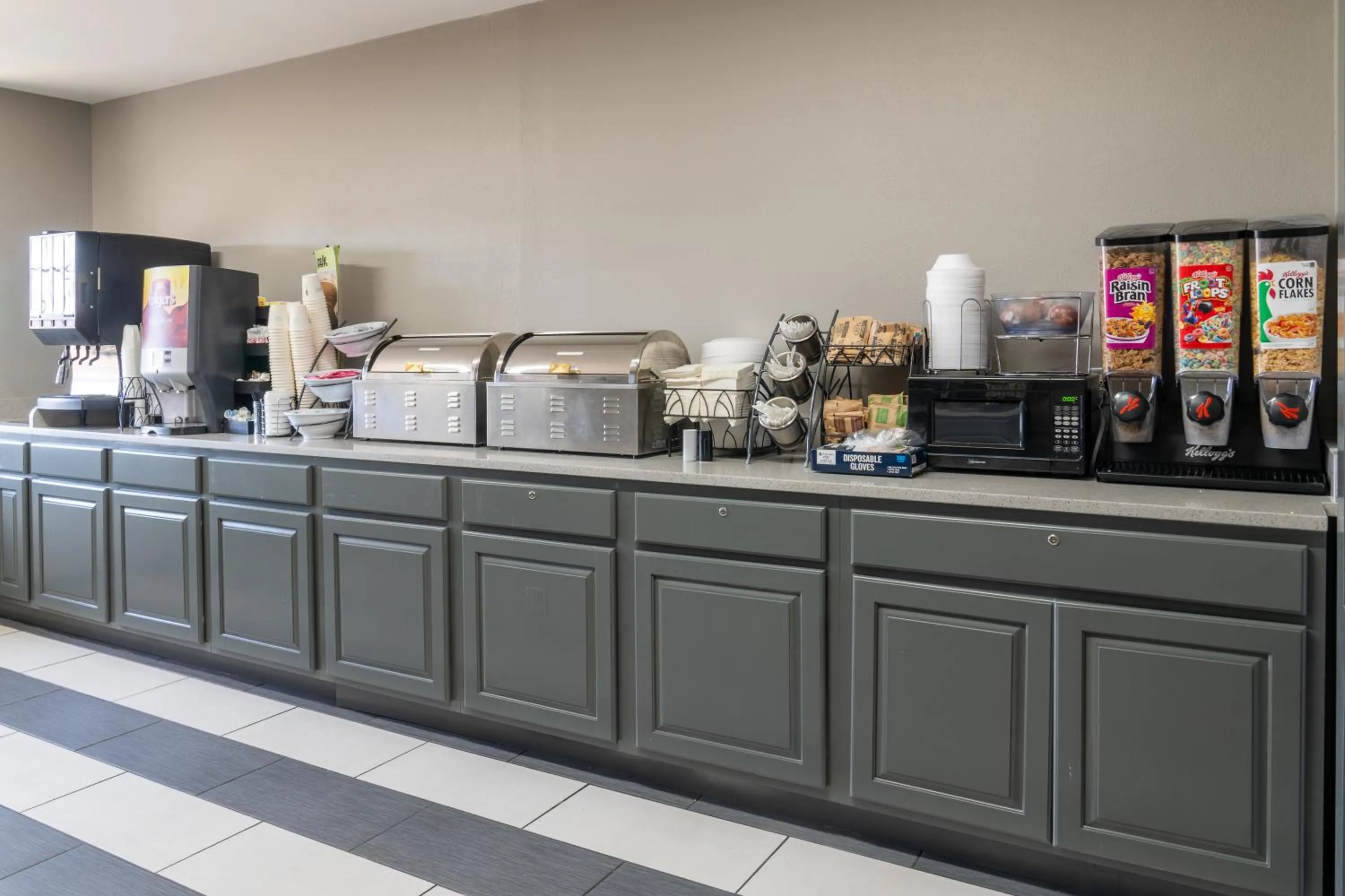 Buffet breakfast in Microtel Inn & Suites by Wyndham Pigeon Forge