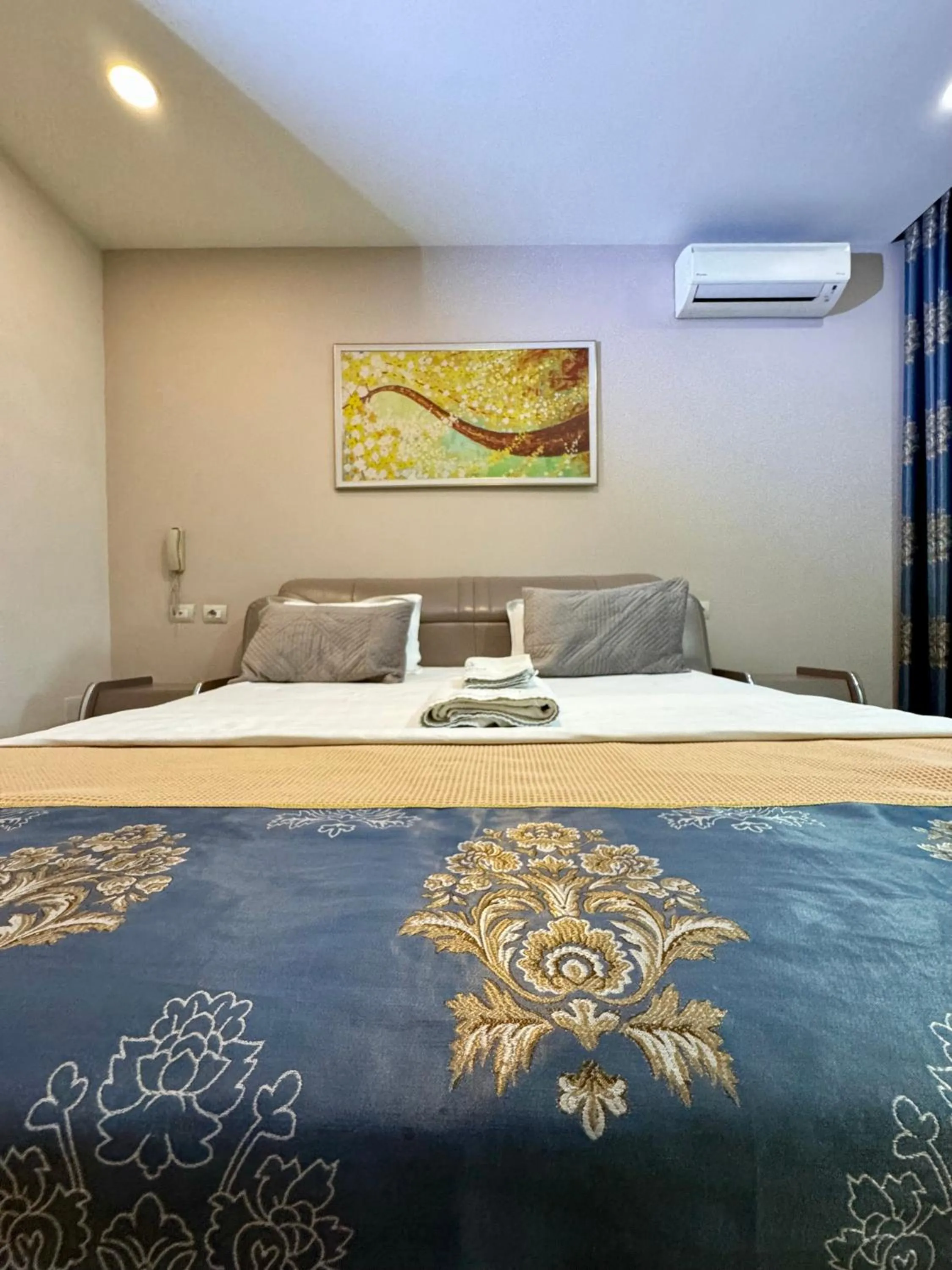 Bed in Park Hotel Tirana