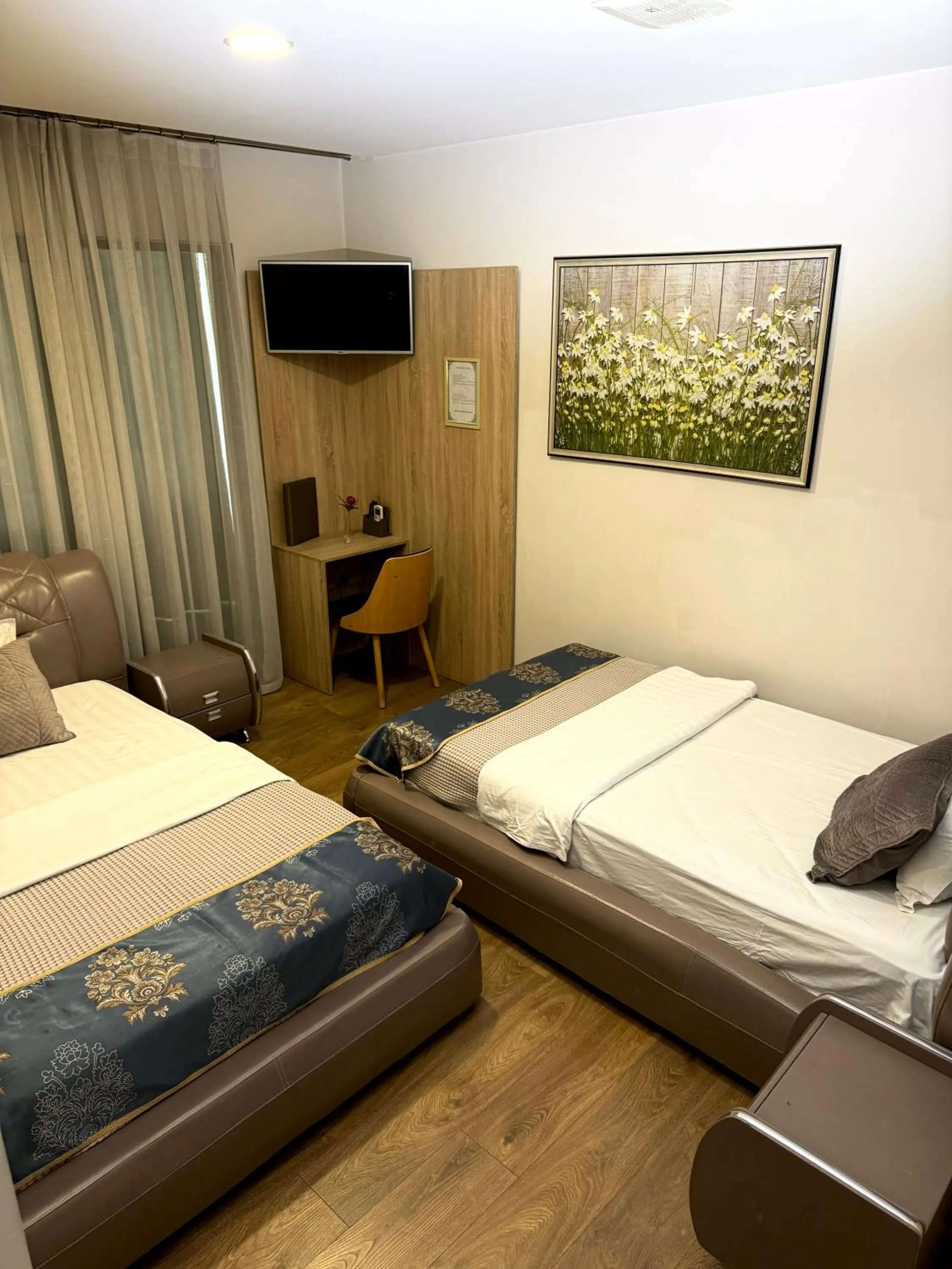 Bed in Park Hotel Tirana