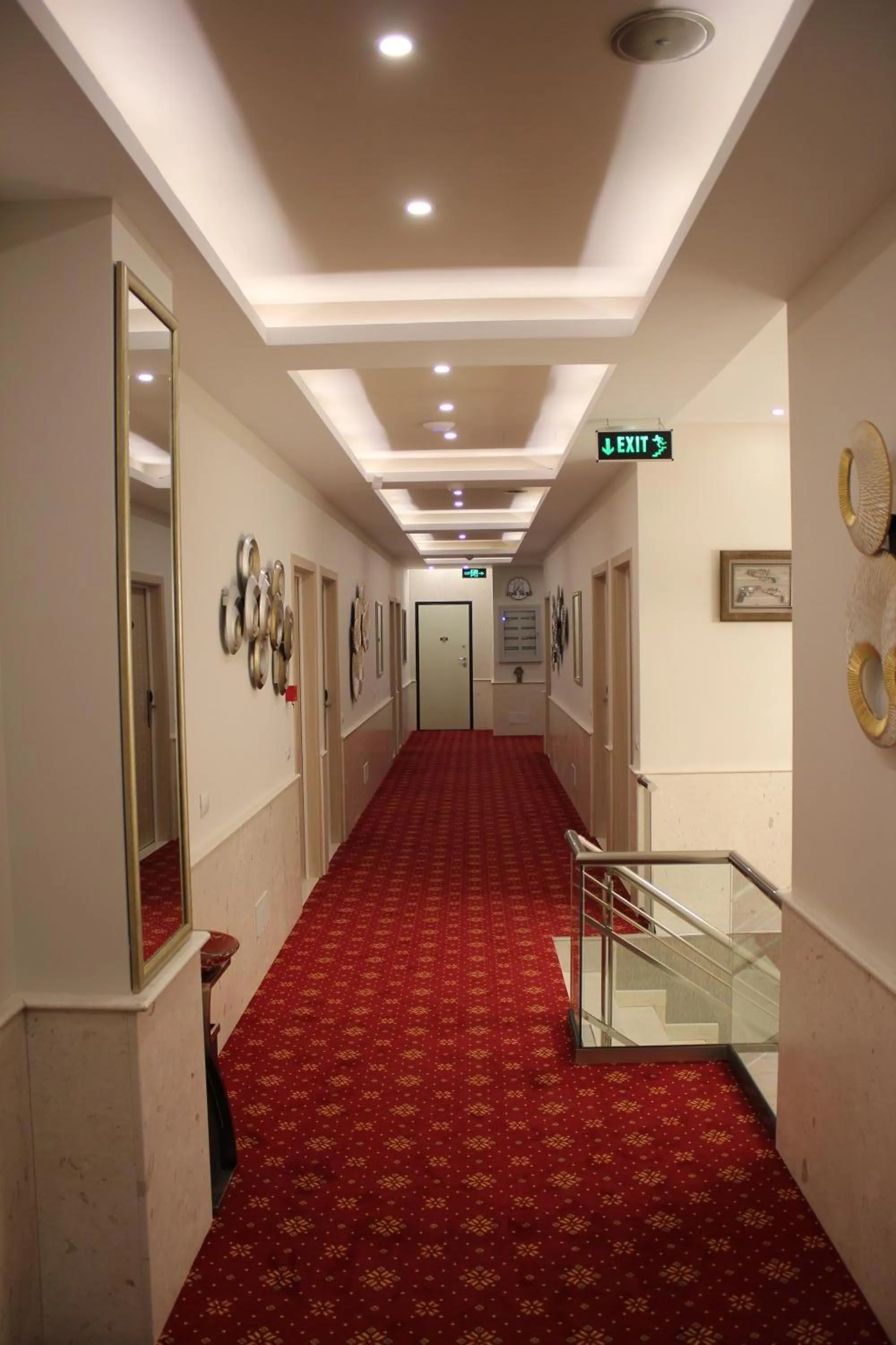 Lobby or reception in Park Hotel Tirana