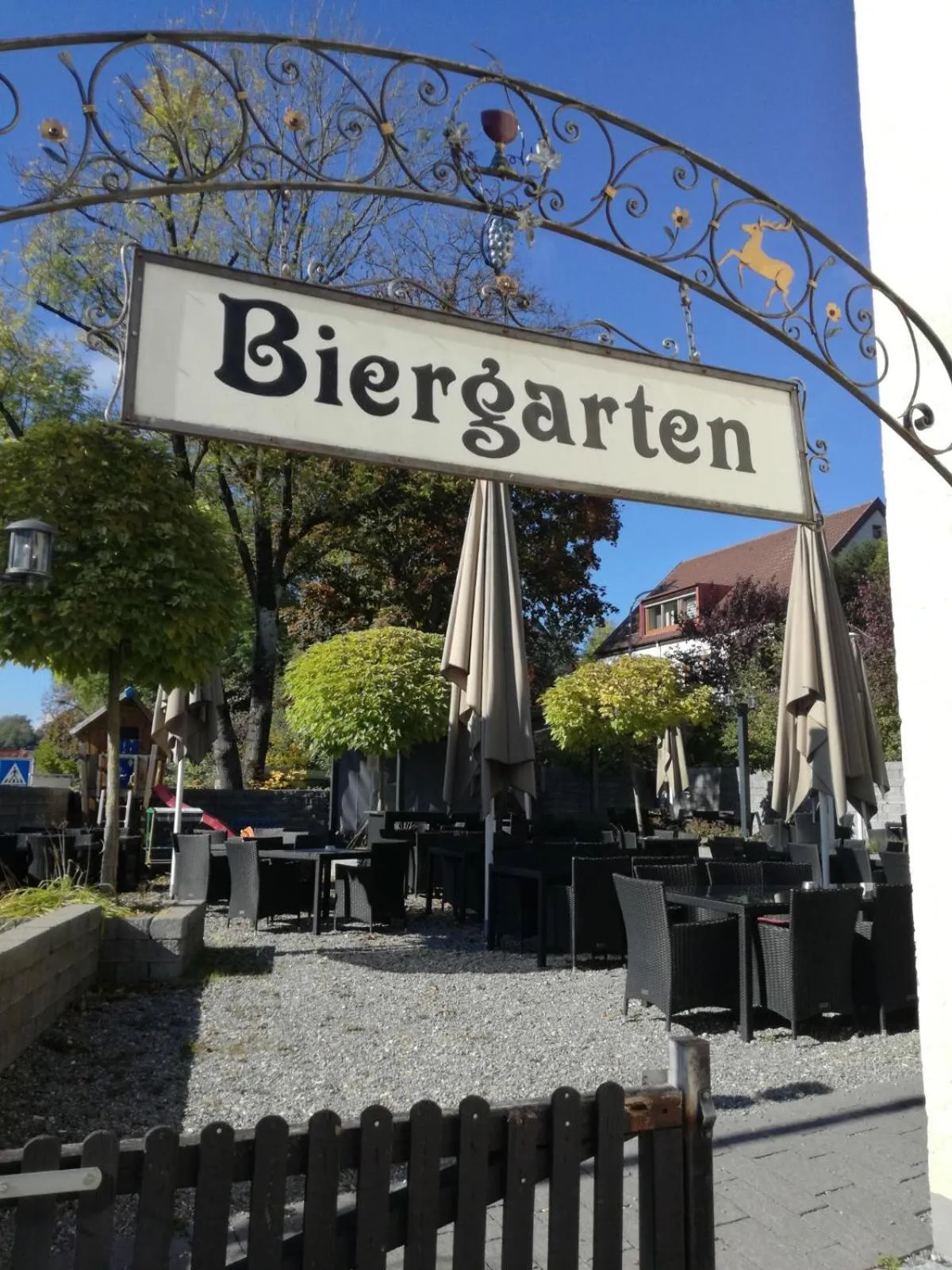 Restaurant/places to eat in Gaststätte Peperoni