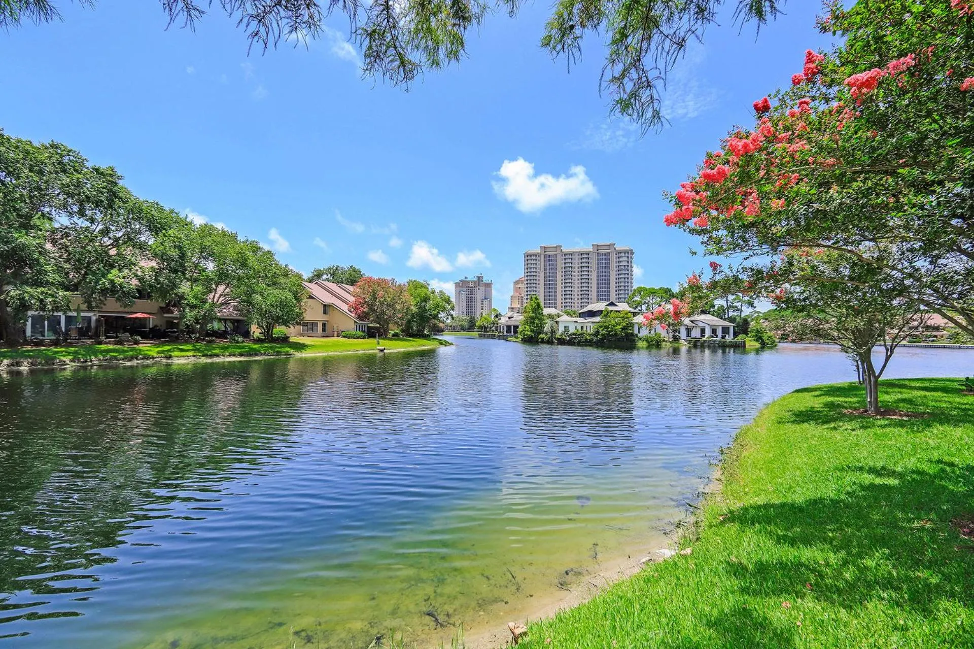 Beachwalk Villa 5125