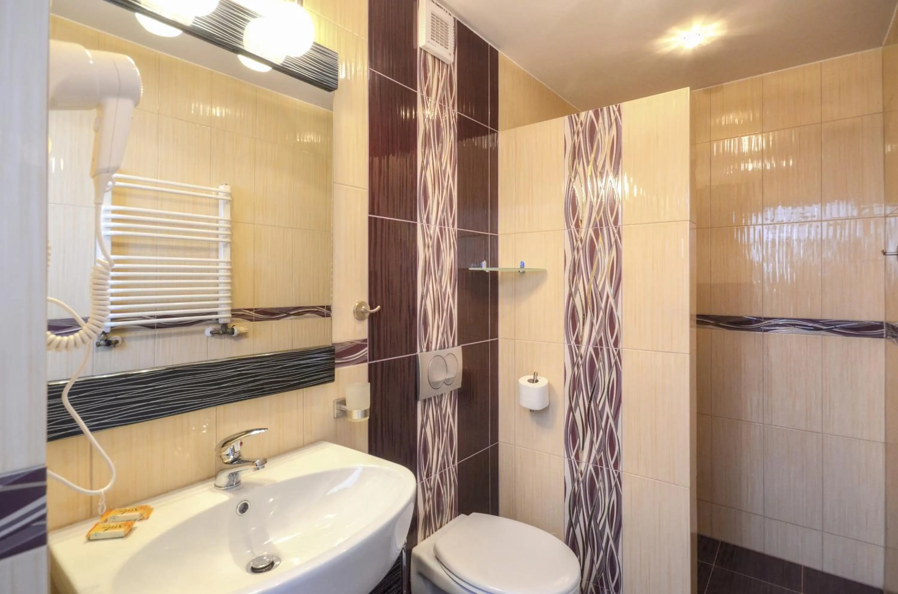 Bathroom in GWAREK Centrum Wypoczynkowe