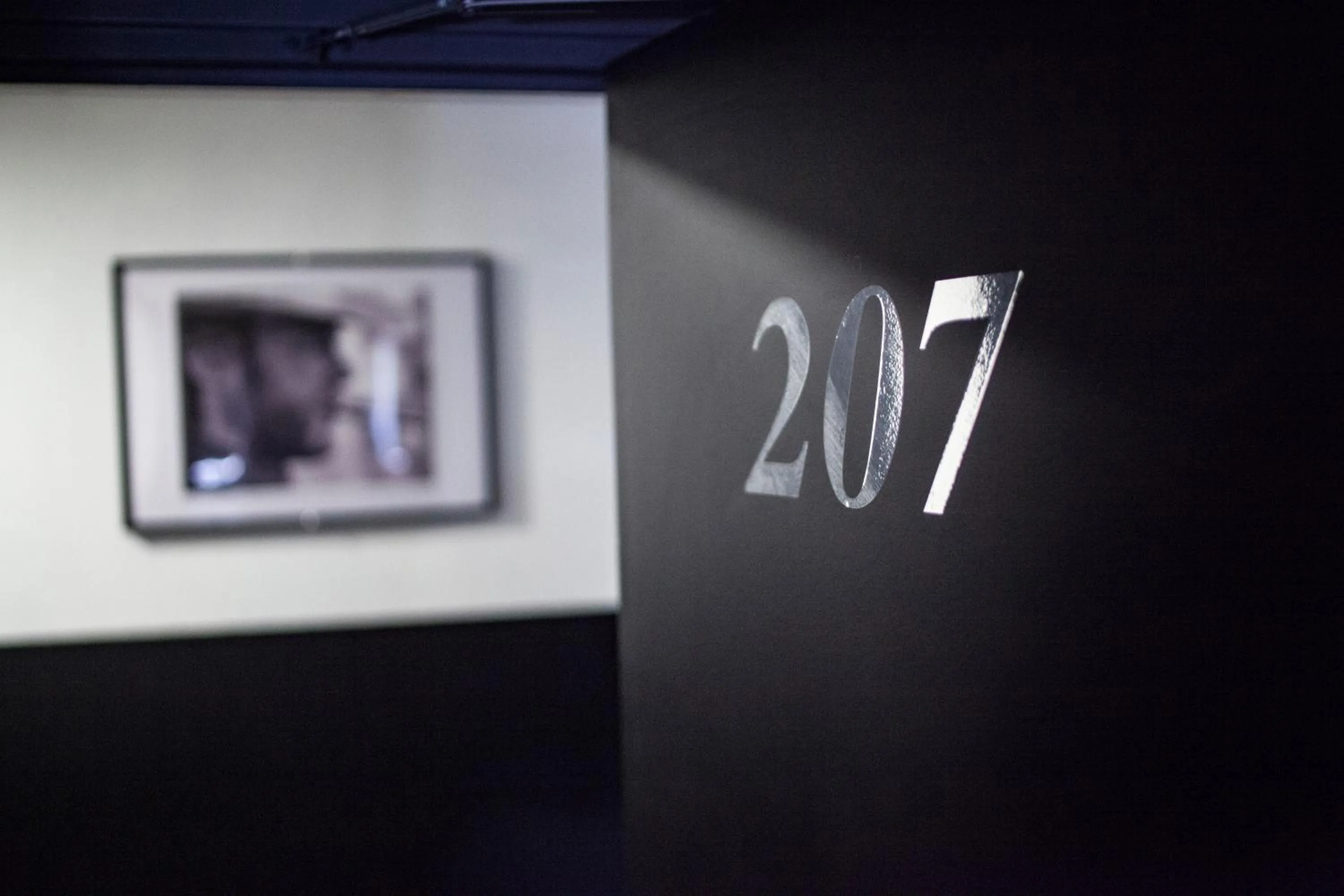 Decorative detail in Cit'Hotel B Hotel Brasserie