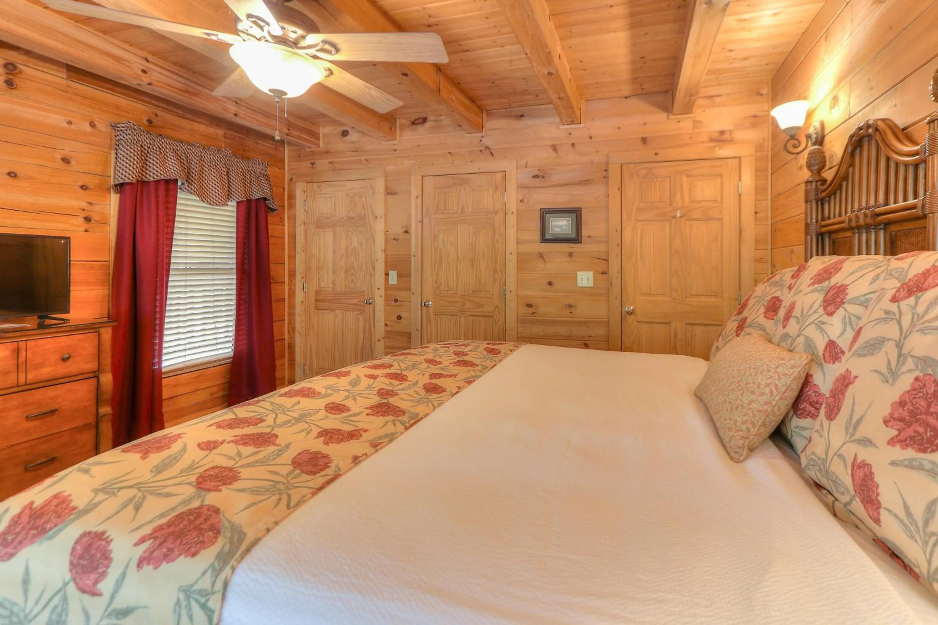 Bed in RiverStone Condo Resort & Spa