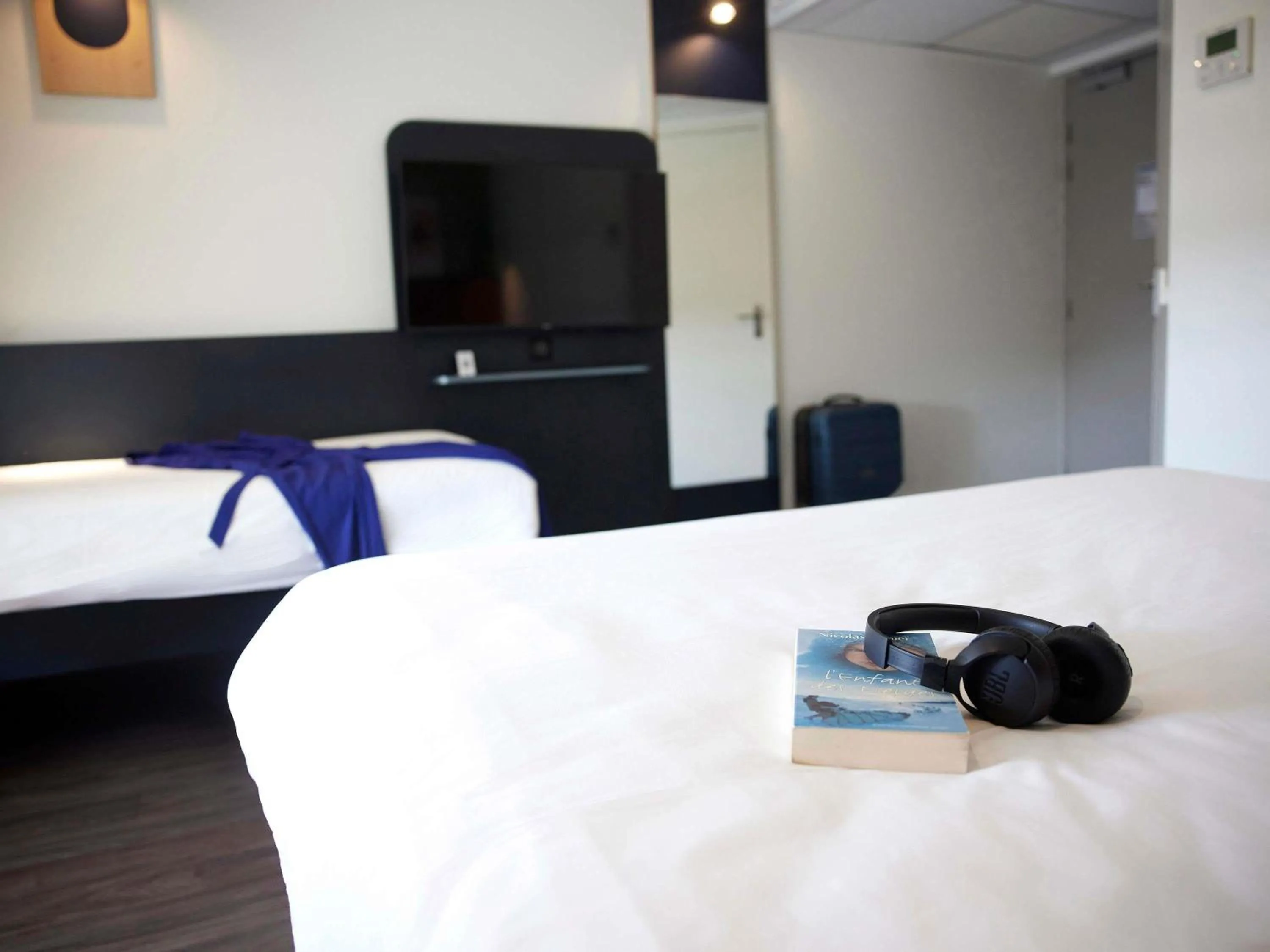 Bedroom, Bed in ibis Chalon Sur Saone Nord