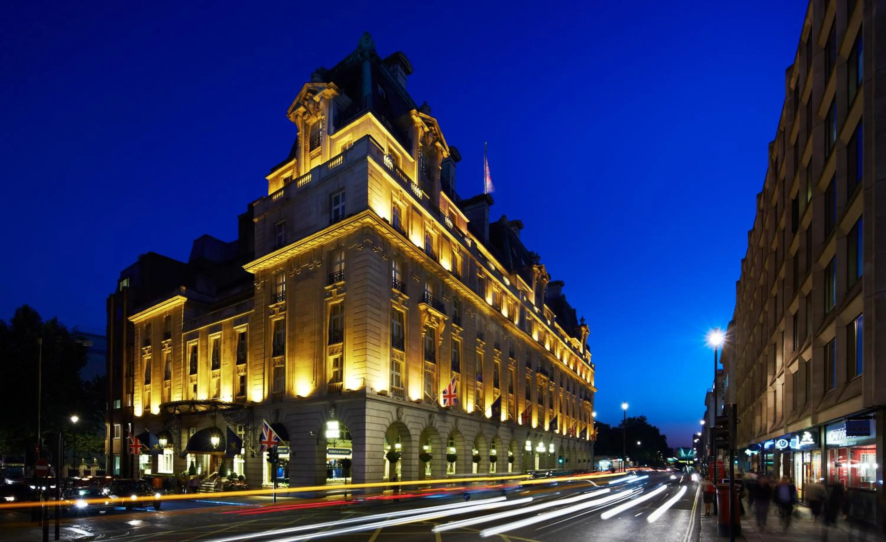 Facade/entrance in The Ritz London