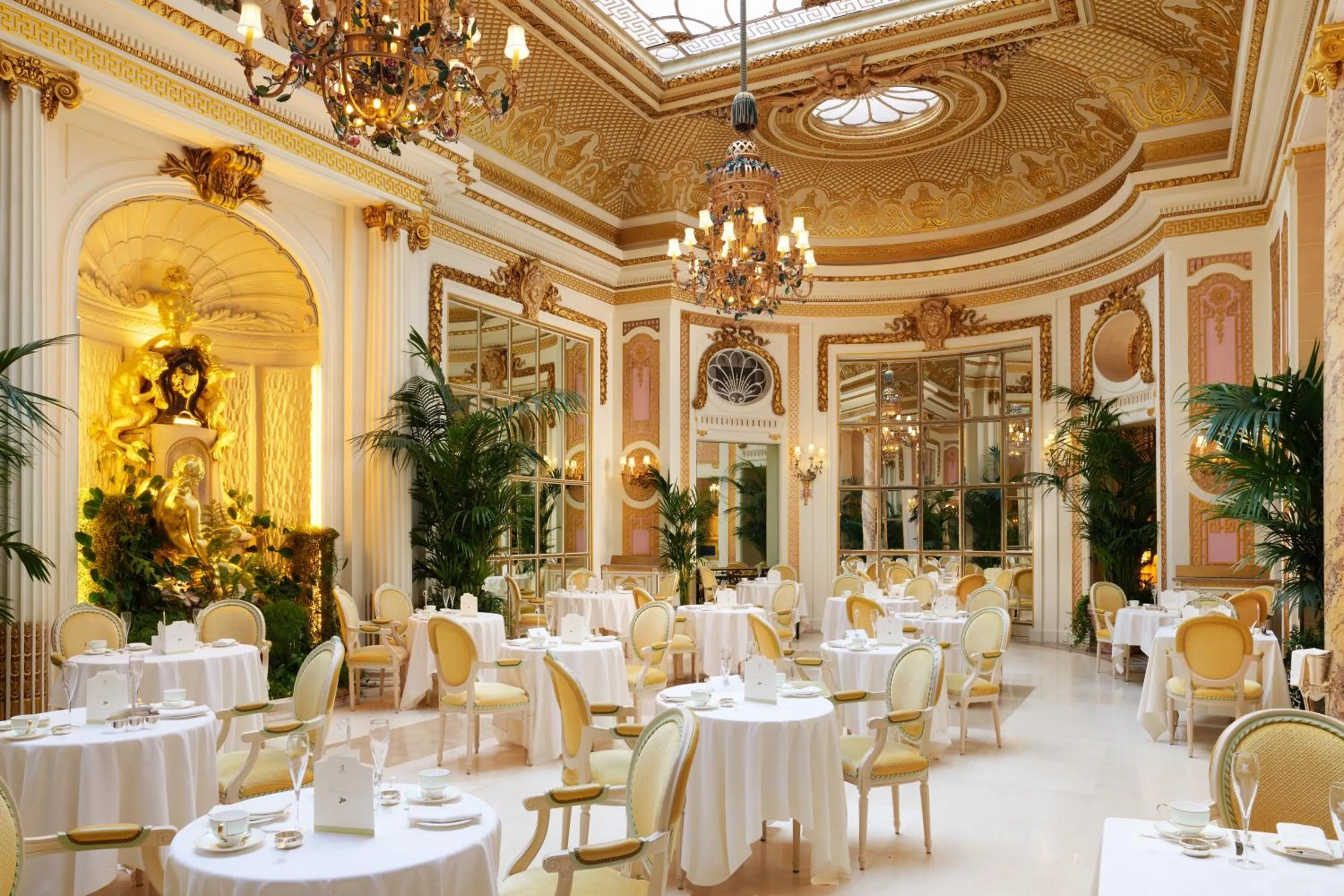 Restaurant/places to eat in The Ritz London