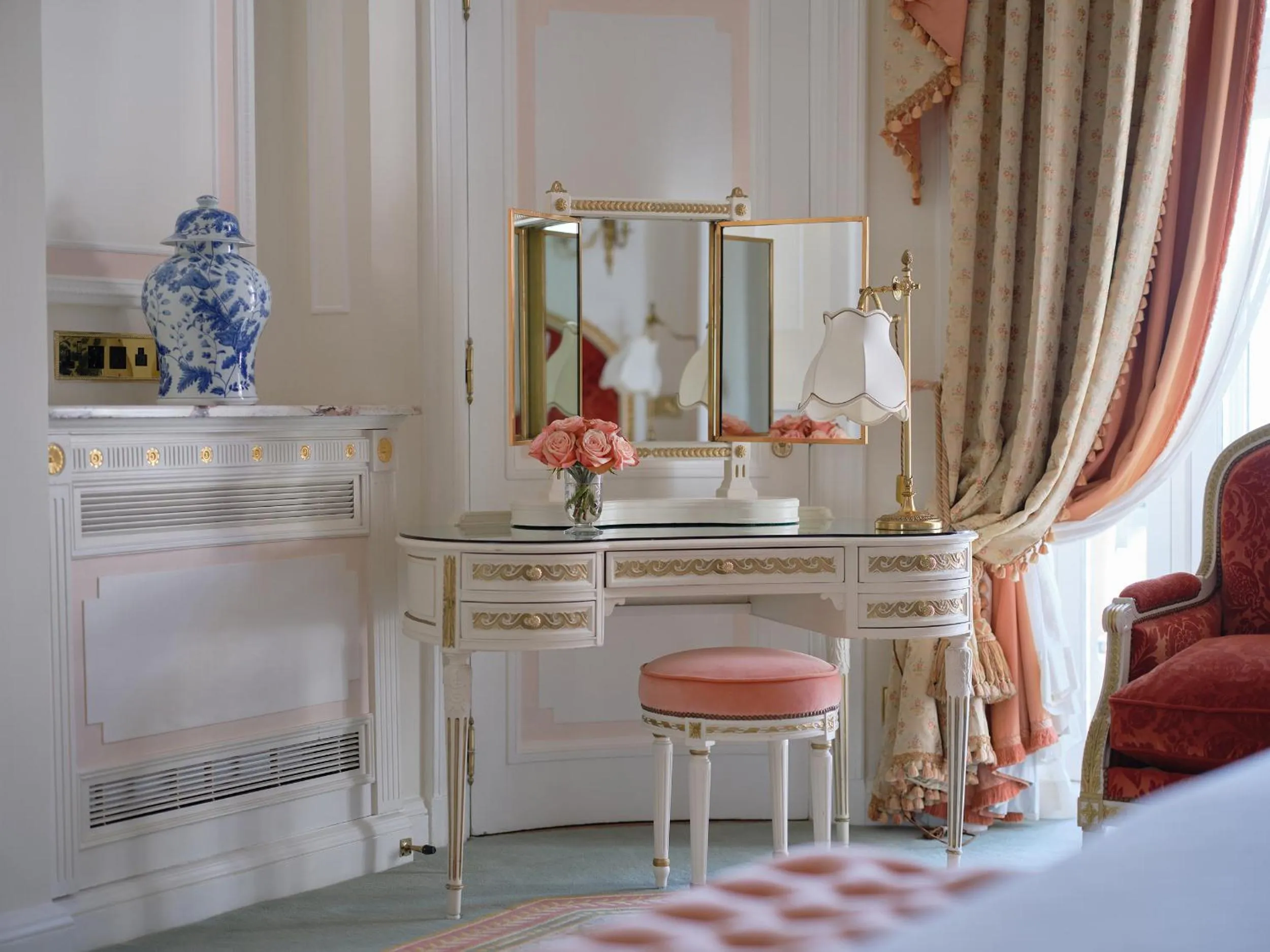 Bedroom in The Ritz London