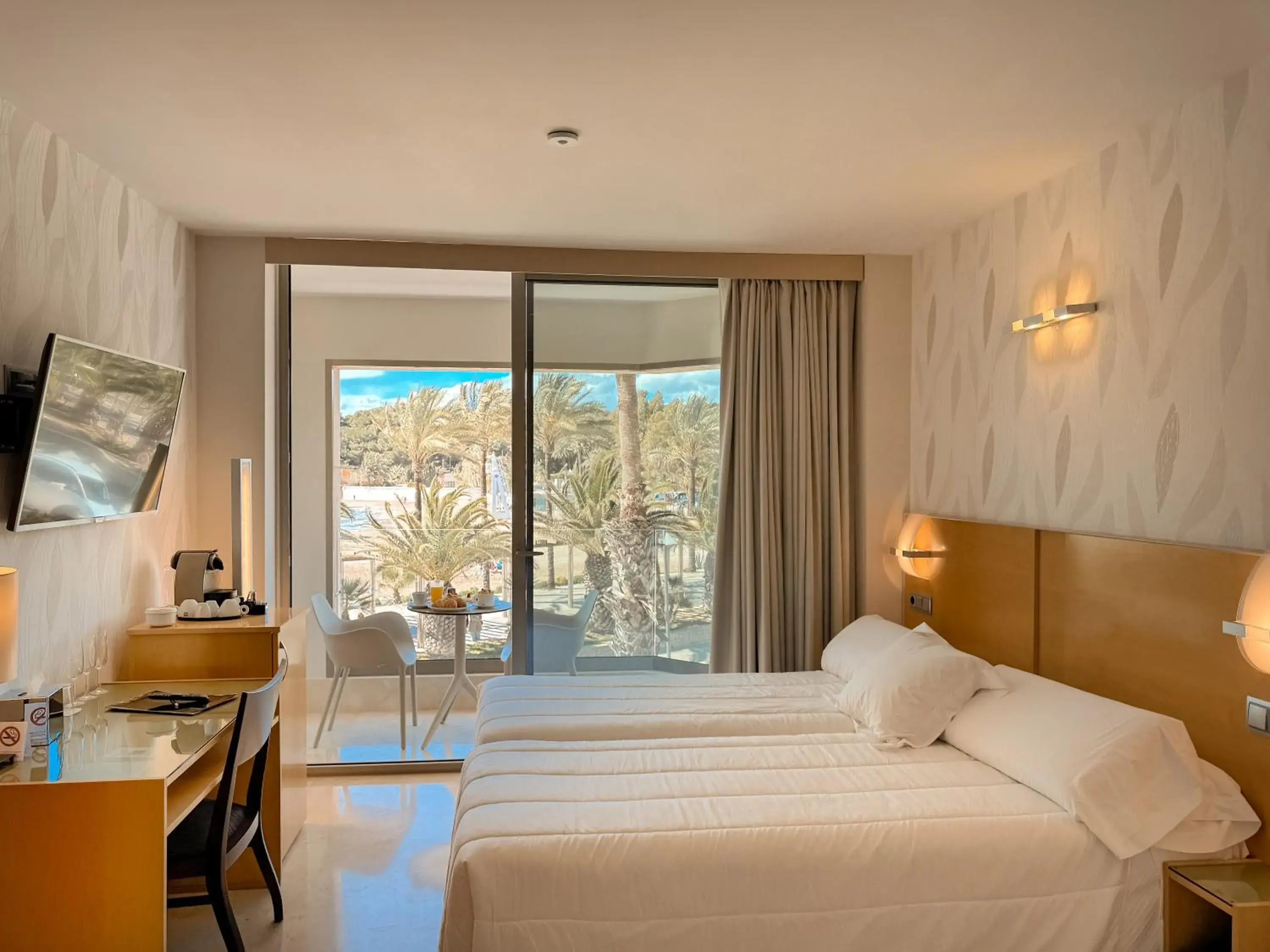 Triple Room in La Sort Boutique Hotel Triple Room in La Sort Boutique Hotel