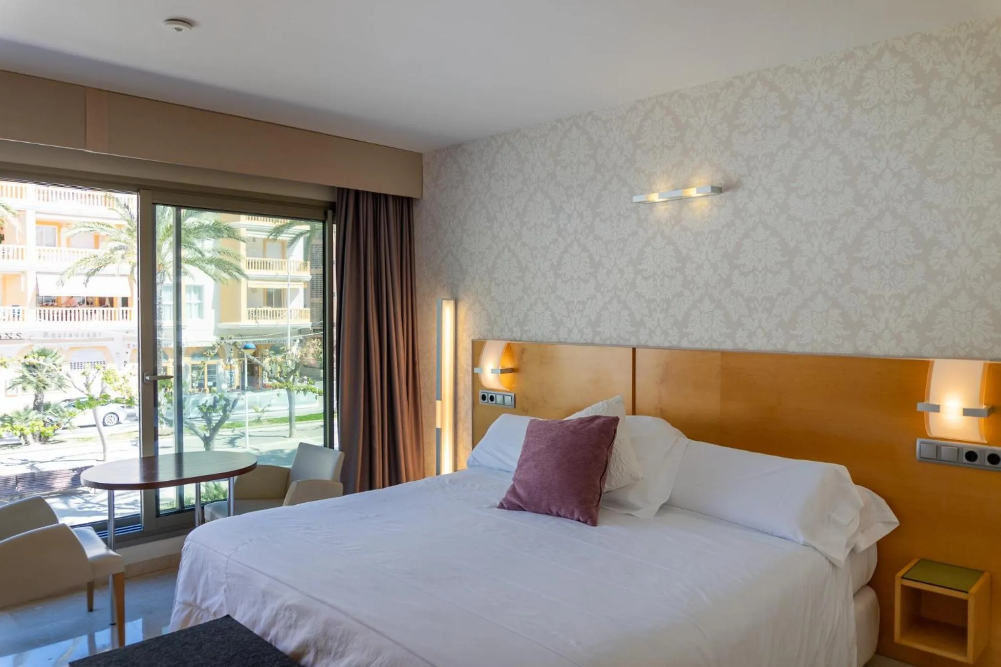 Bedroom, Bed in La Sort Boutique Hotel