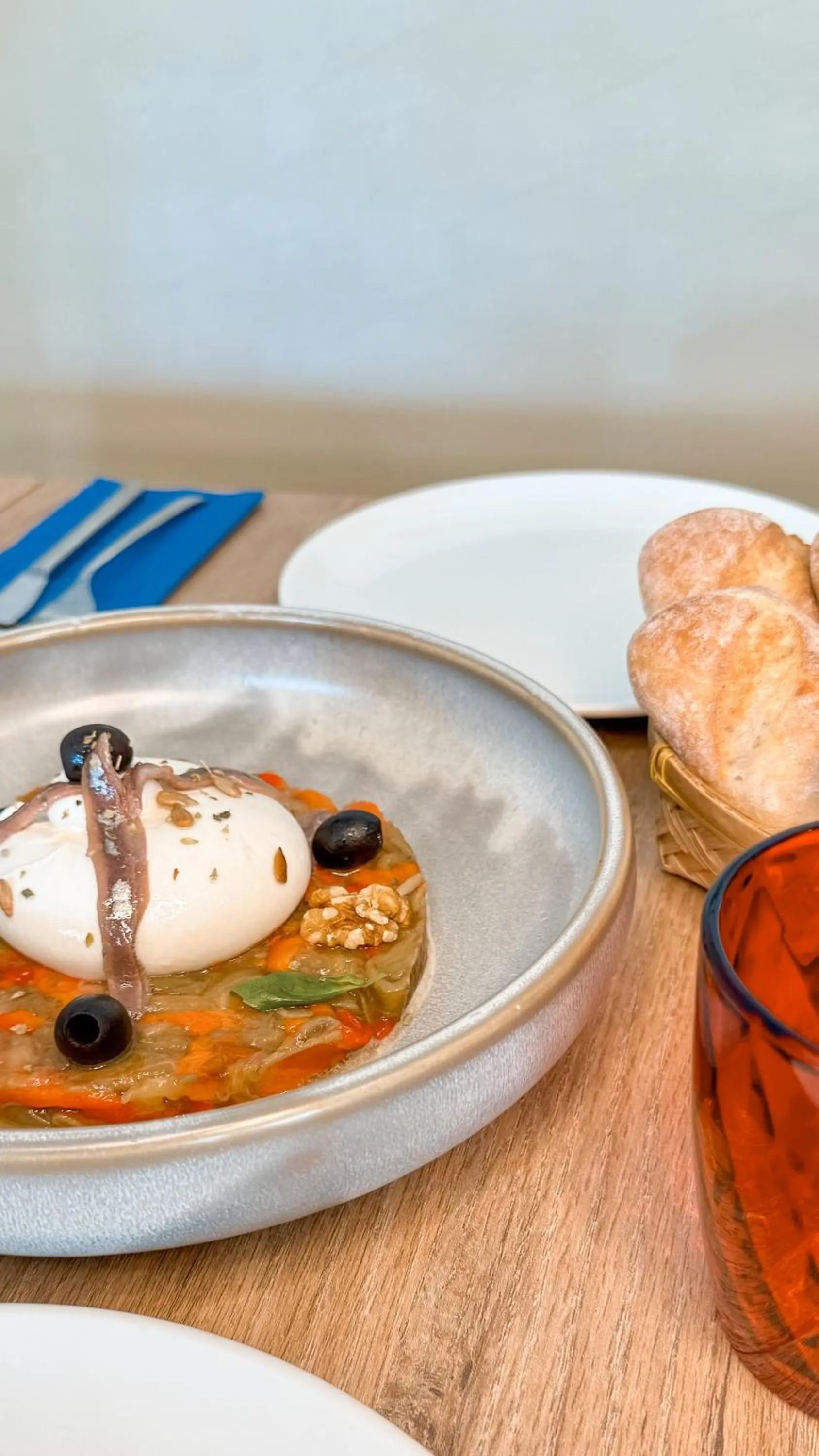 Restaurant/places to eat in La Sort Boutique Hotel