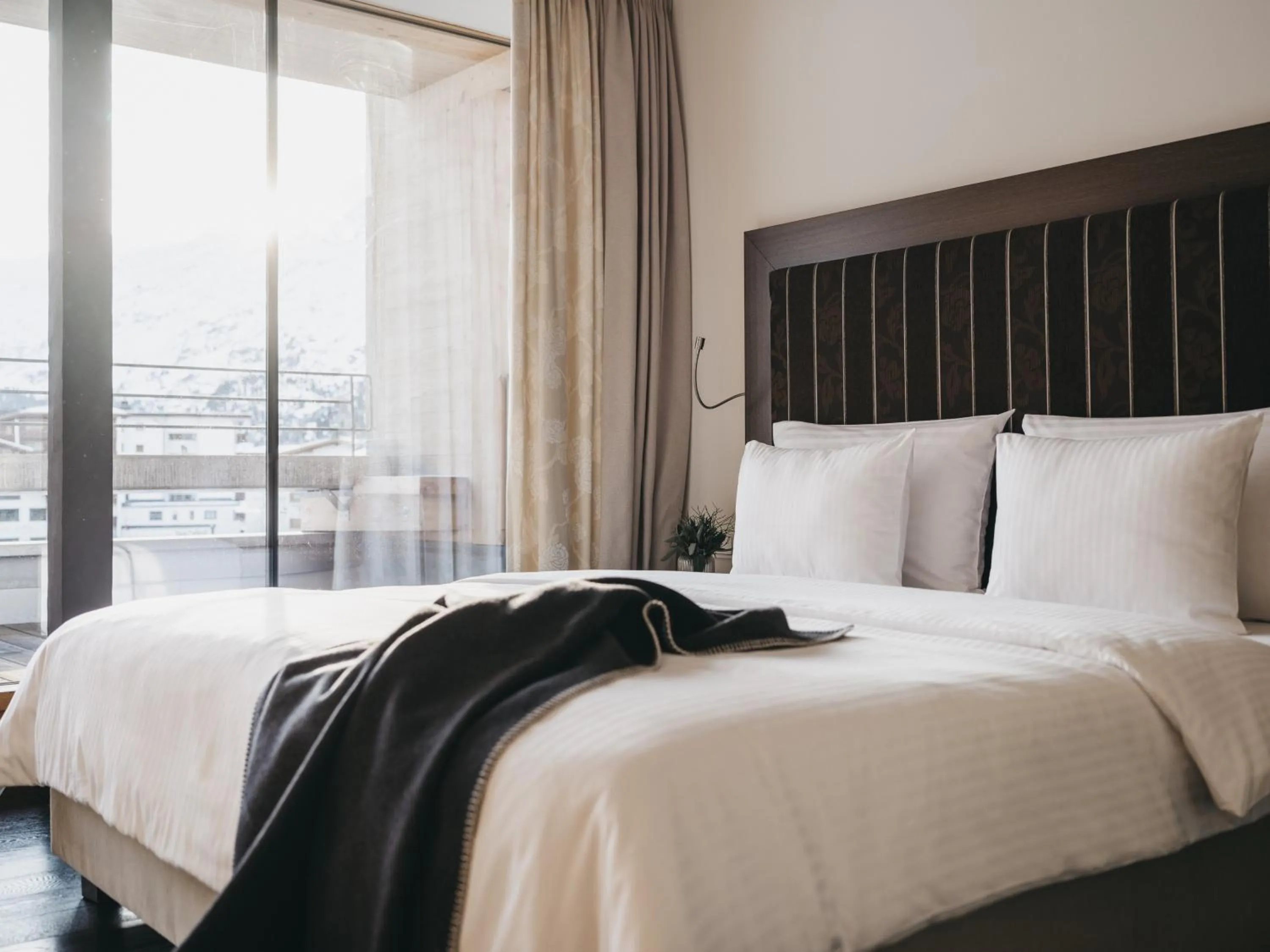 Bed in The Crystal VAYA Unique