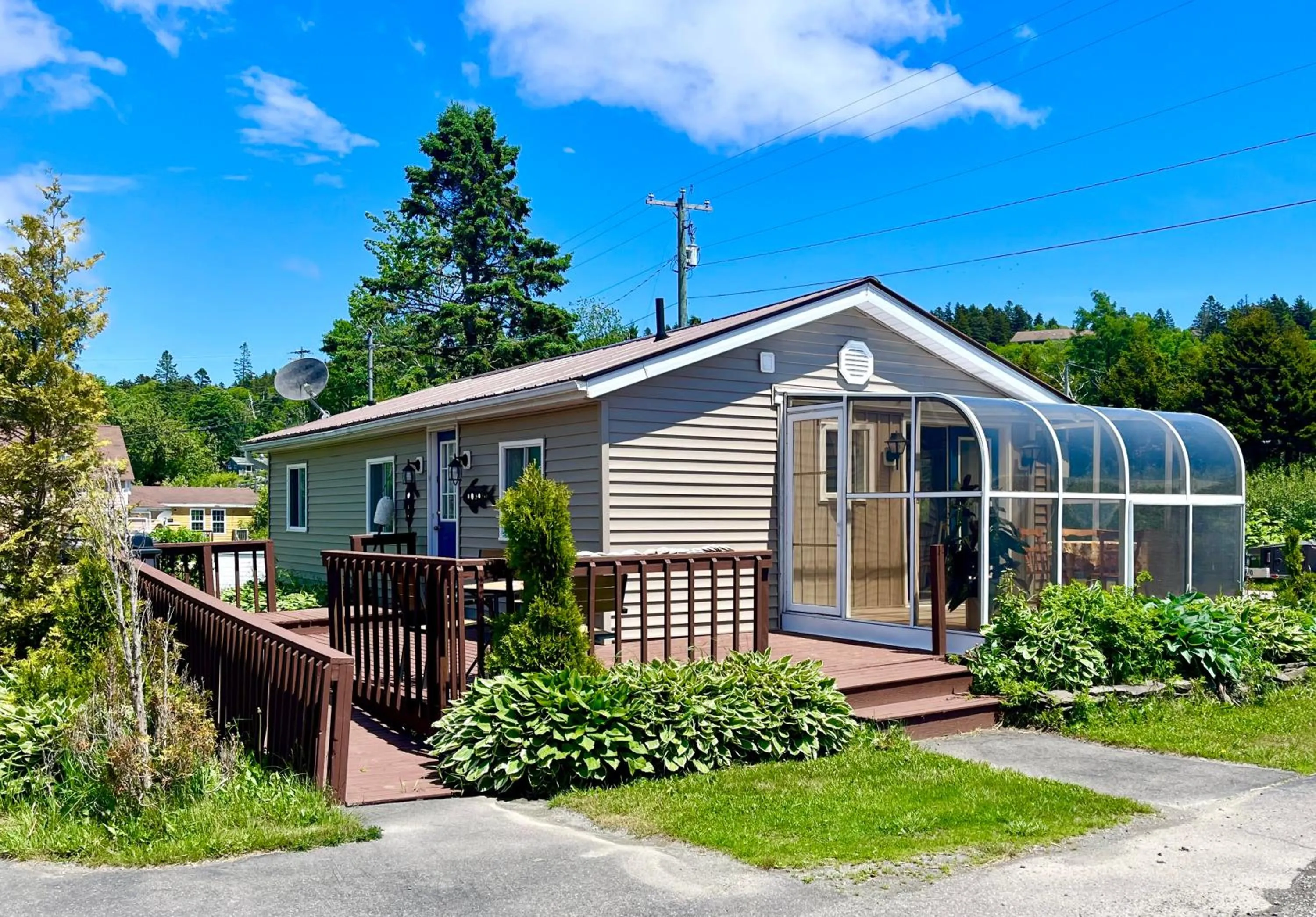 Alma Shore Lane Suites & Cottages