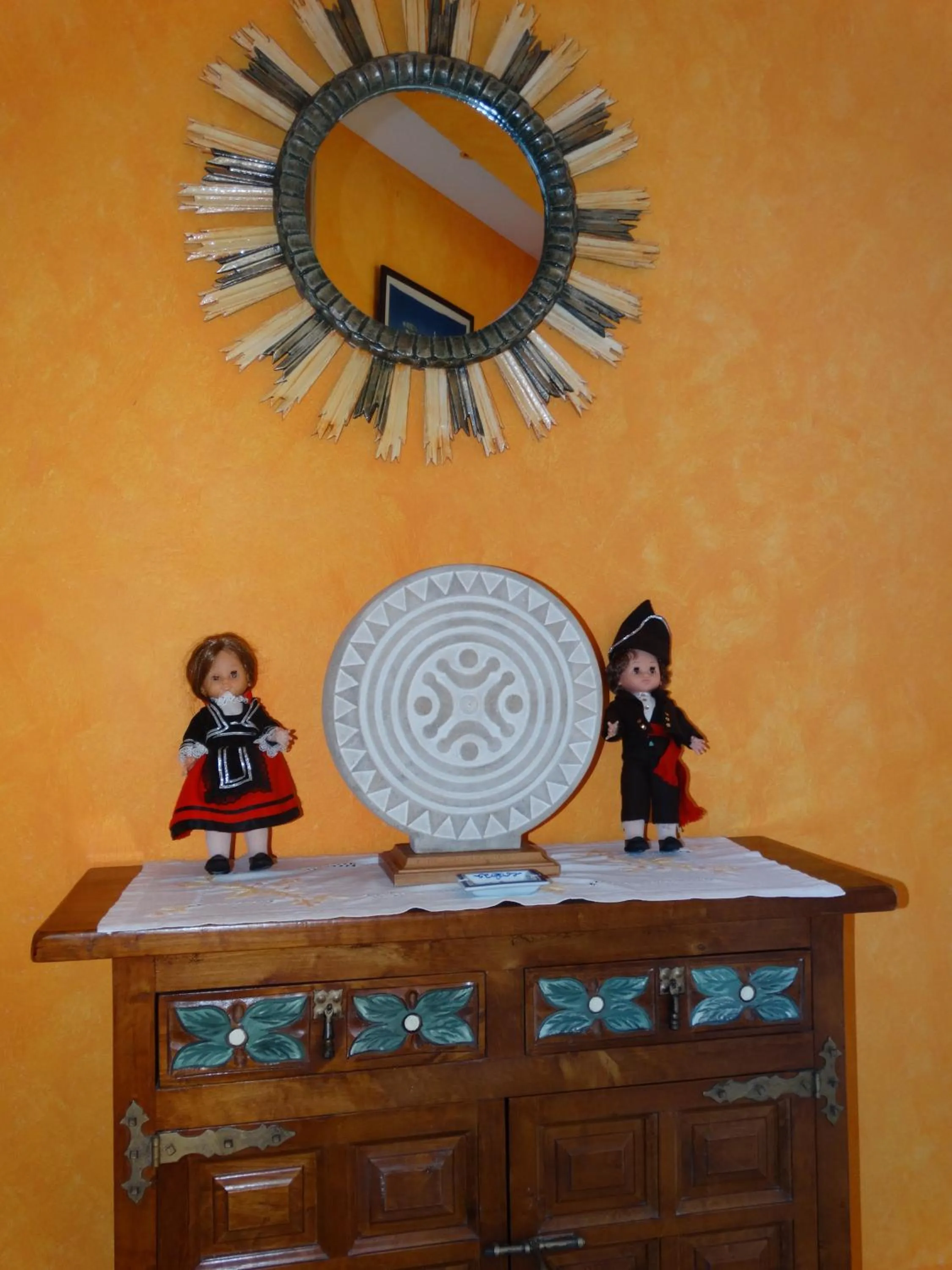 Decorative detail in Hotel Los Juncos